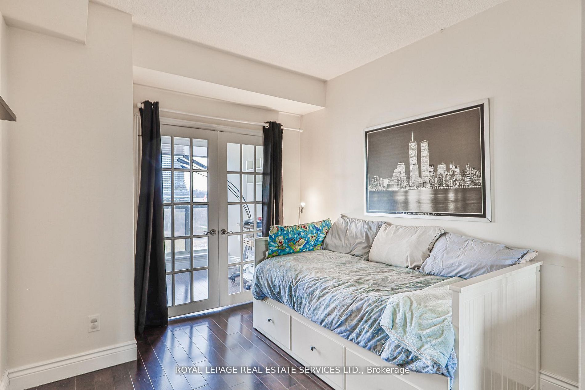 2261 Lake Shore Boulevard W 1010 Property Photo 6