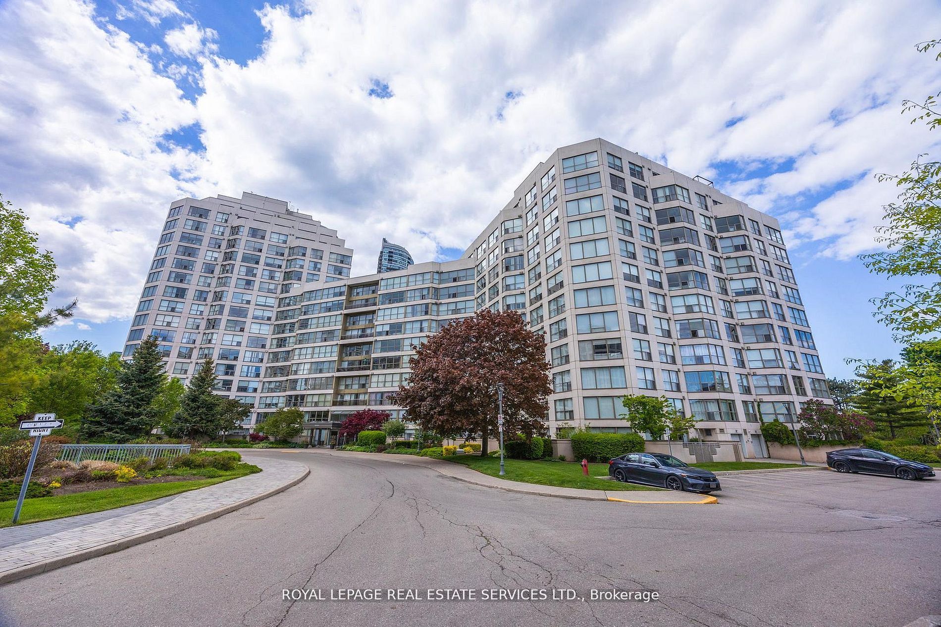 2261 Lake Shore Boulevard W 1010 Property Photo 14