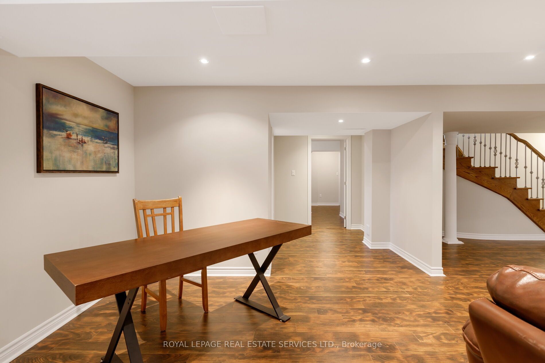 2424 Tesla Crescent Property Photo 30