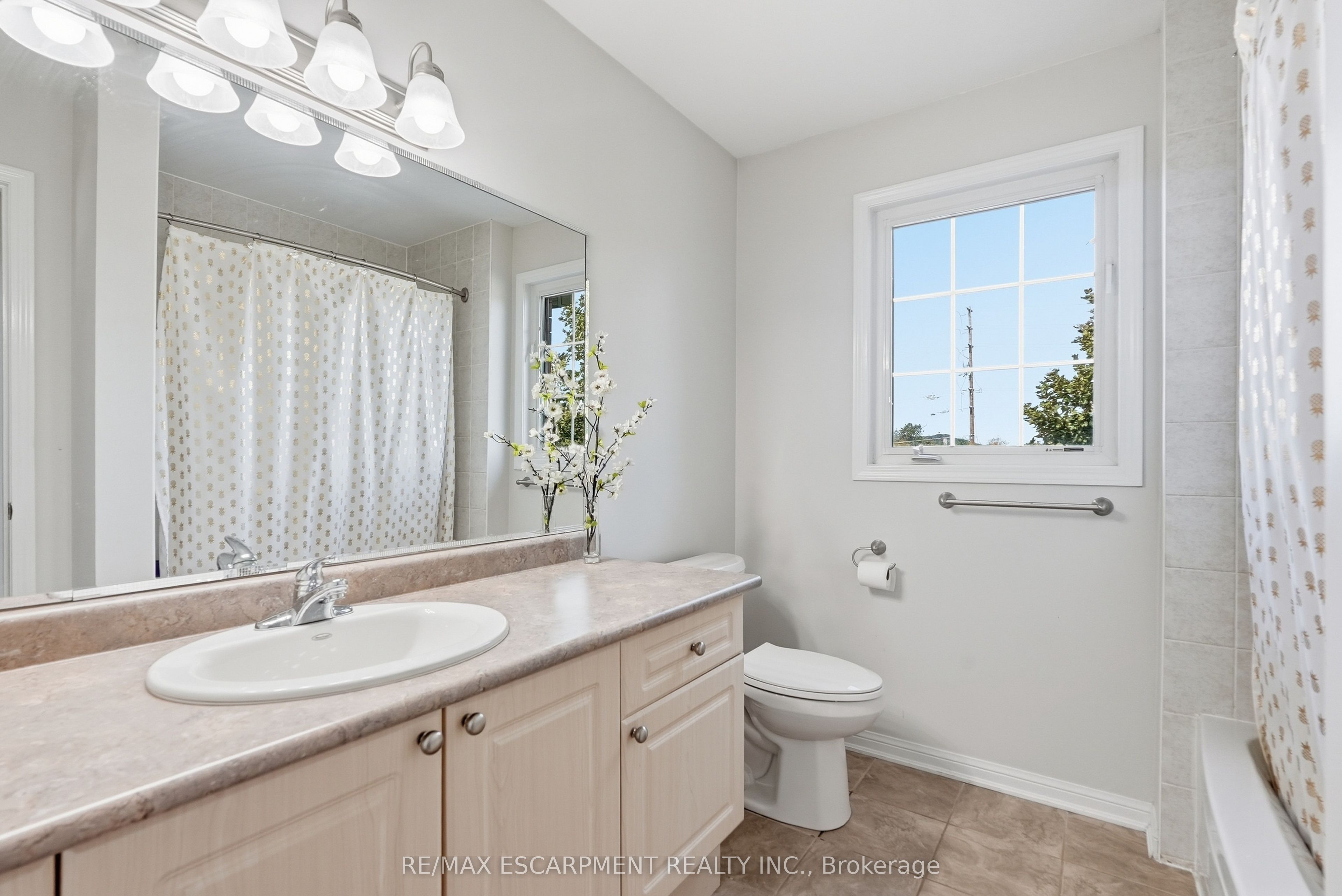 392 Tonelli Lane Property Photo 37