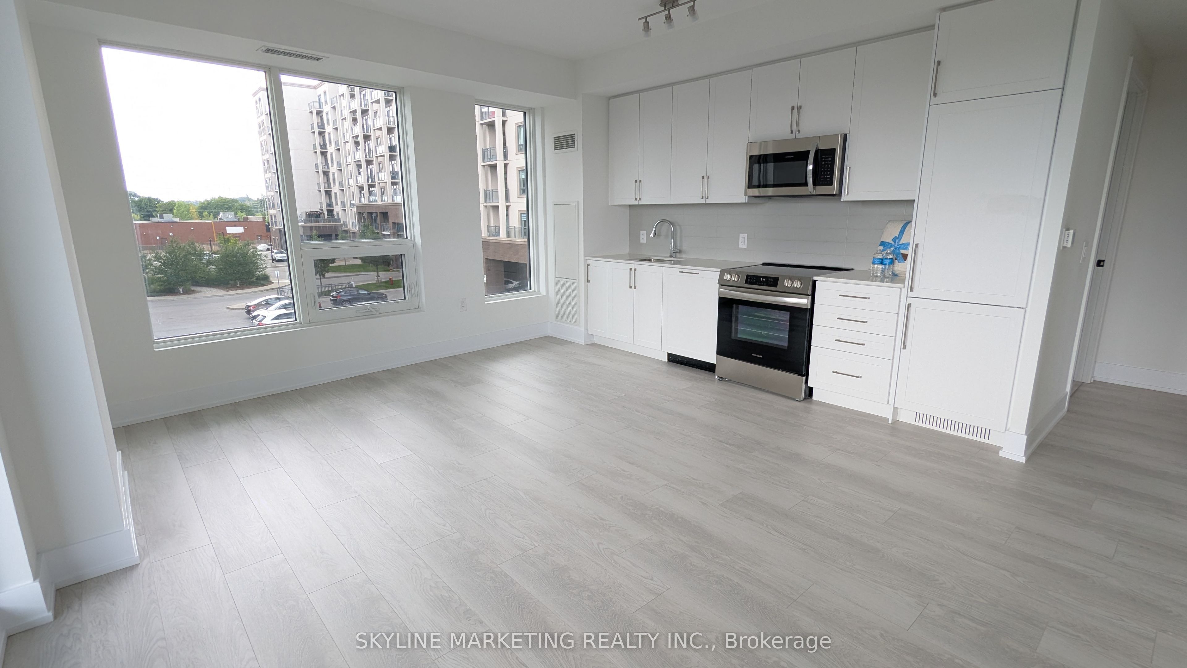 2450 Old Bronte Road 244 Property Photo 2