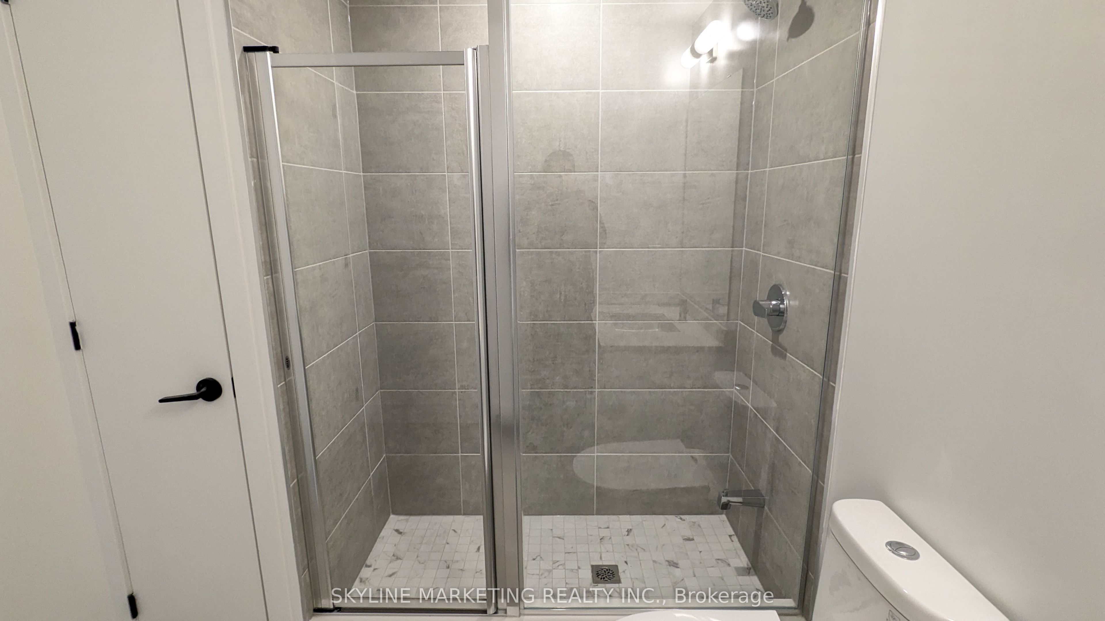 2450 Old Bronte Road 504 Property Photo 11