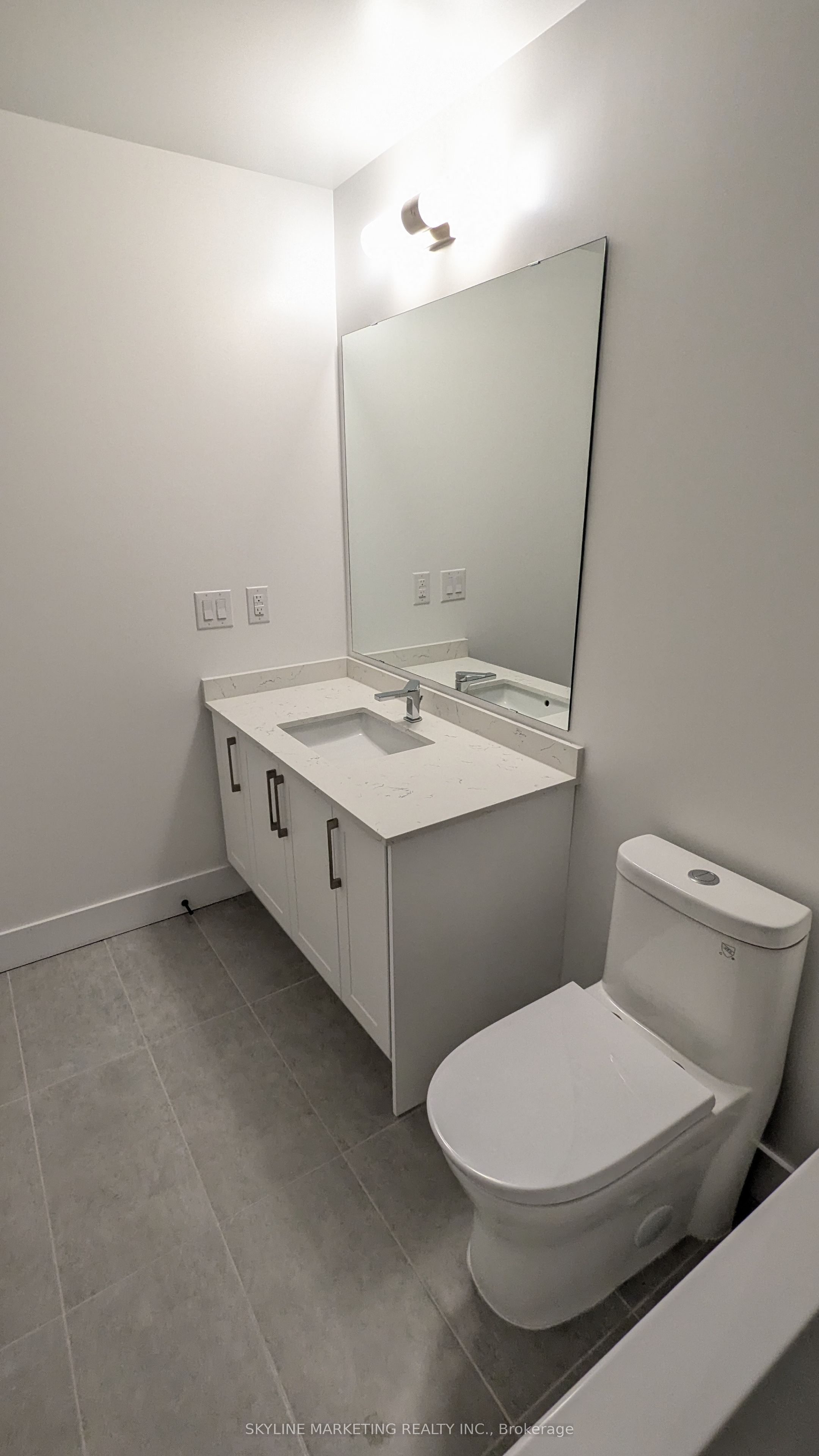 2450 Old Bronte Road 504 Property Photo 15