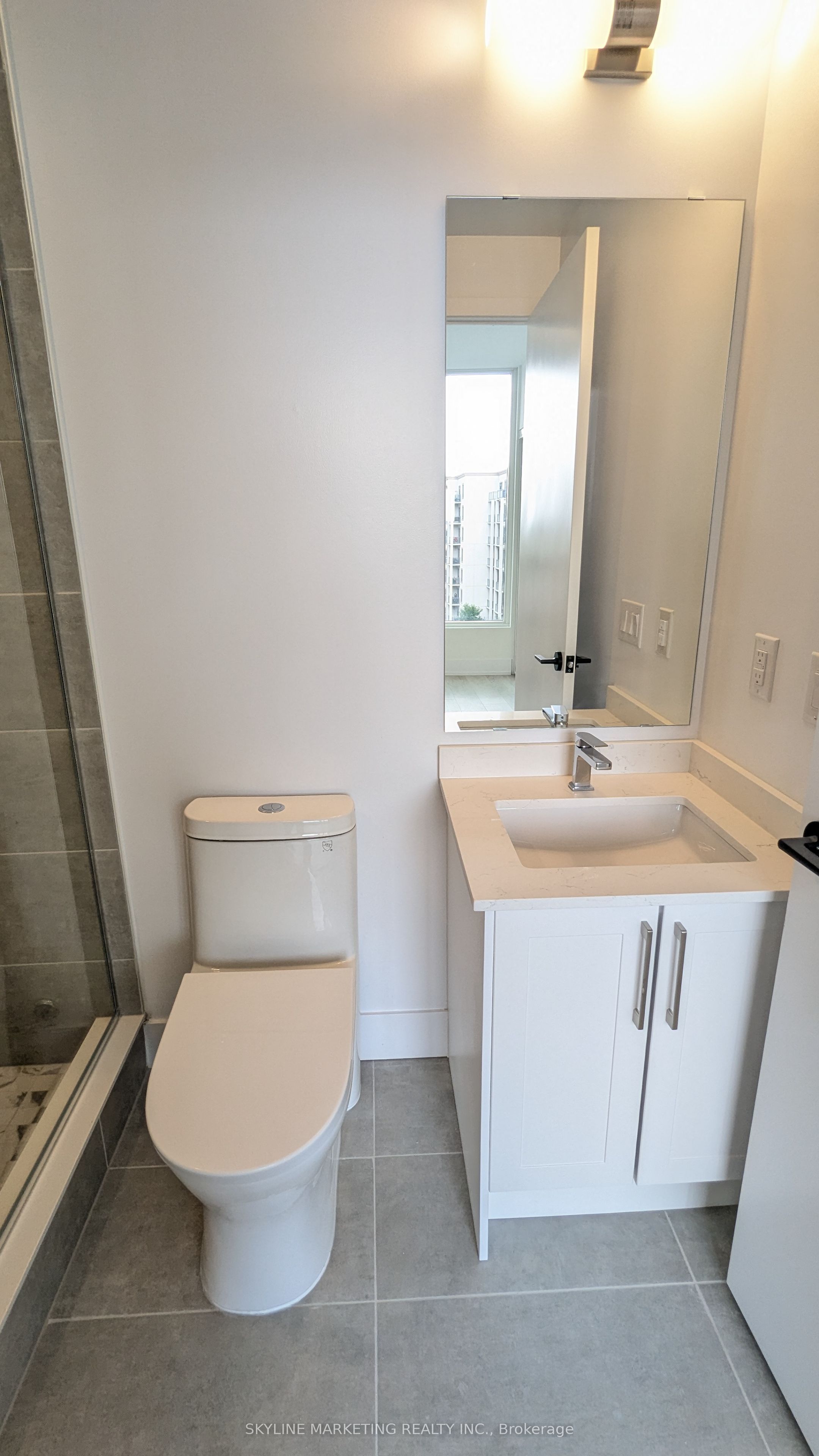 2450 Old Bronte Road 642 Property Photo 13