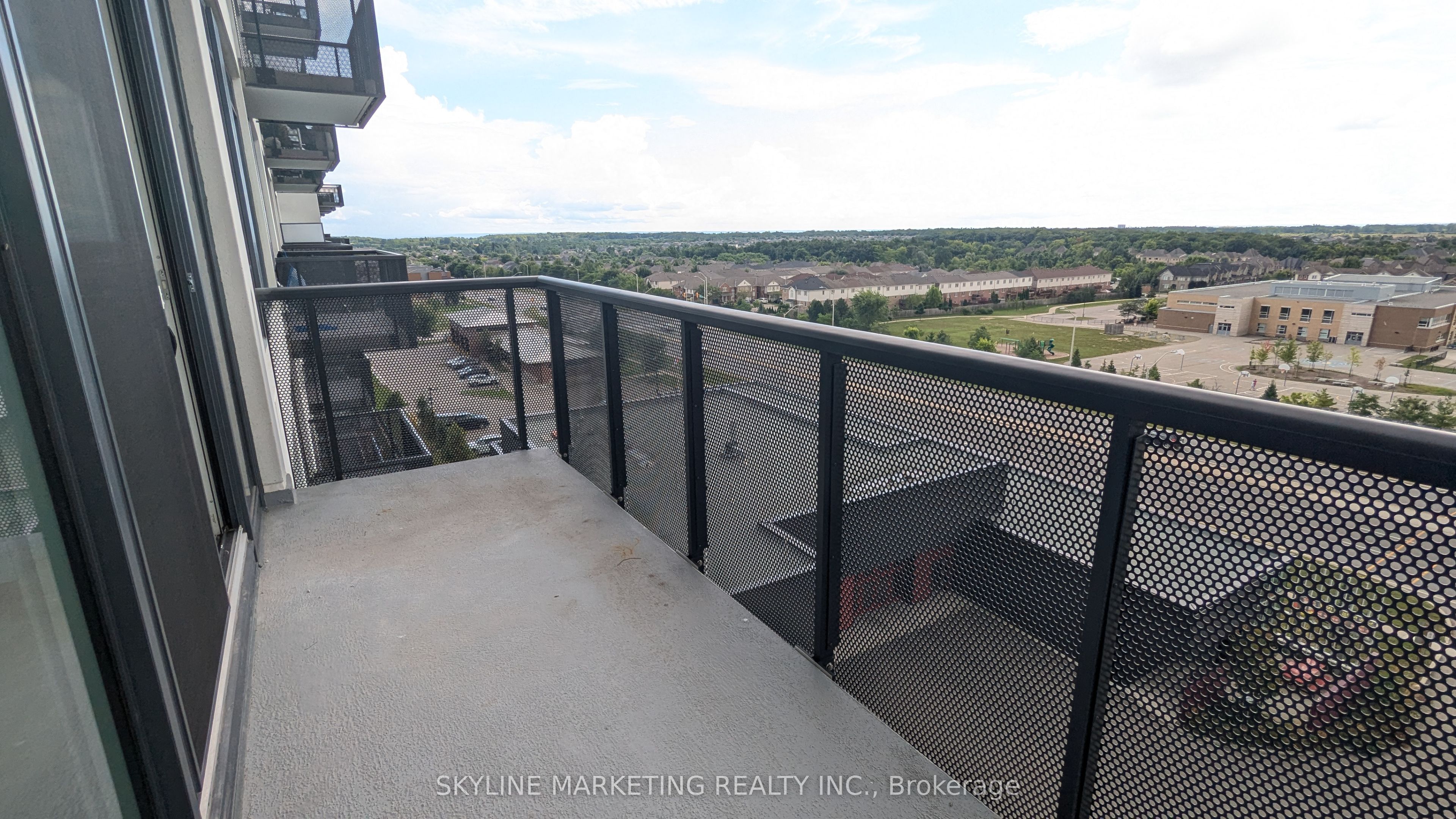 2450 Old Bronte Road 642 Property Photo 20