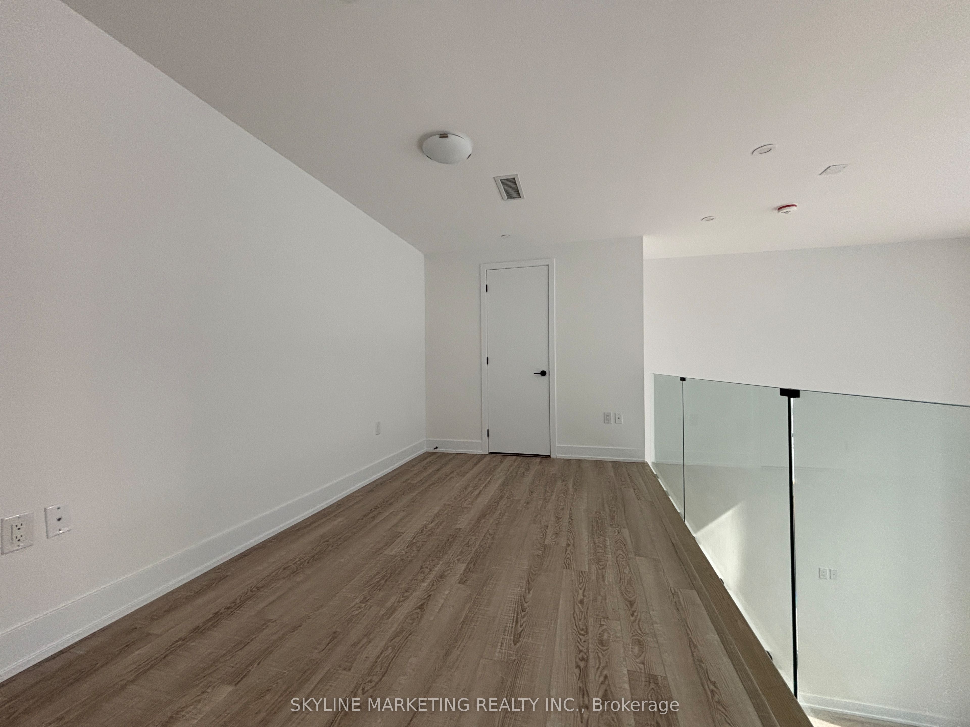 2450 Old Bronte Road 114 Property Photo 7