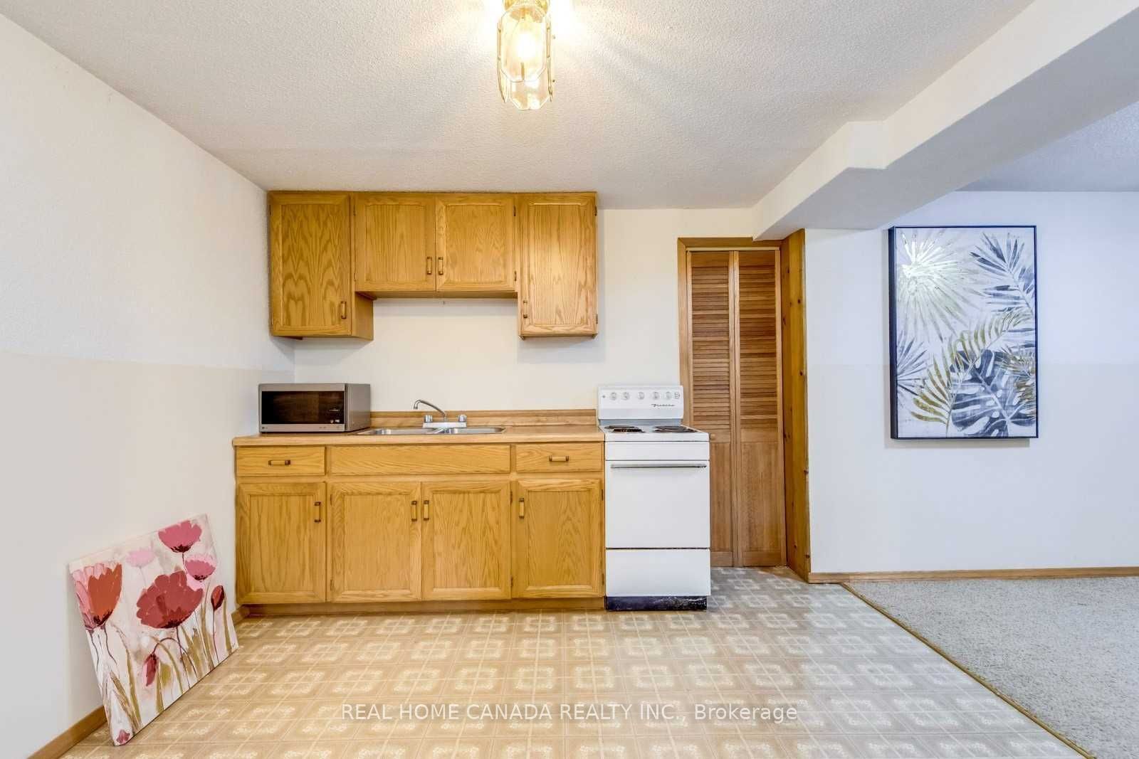 1542 Prince John Circle Property Photo 21