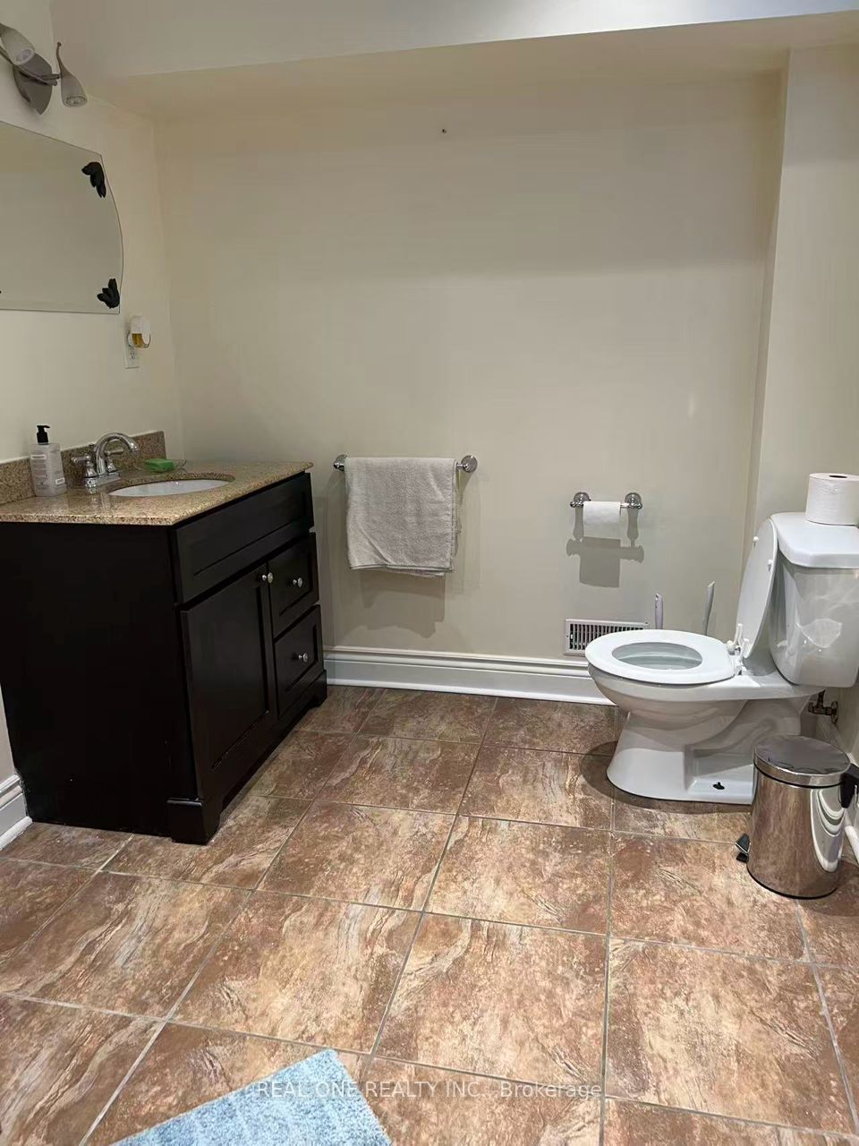 58 Sewell Drive Bsmt Property Photo 11
