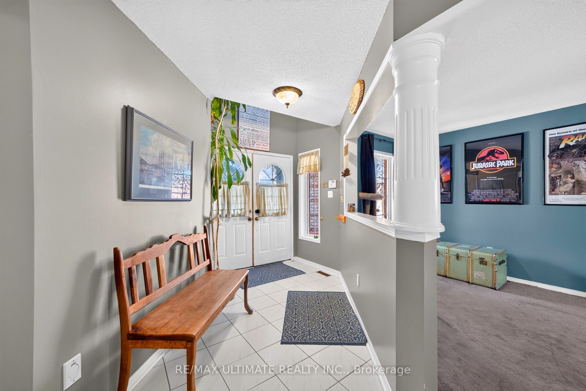 96 Cresthaven Road Property Photo 3
