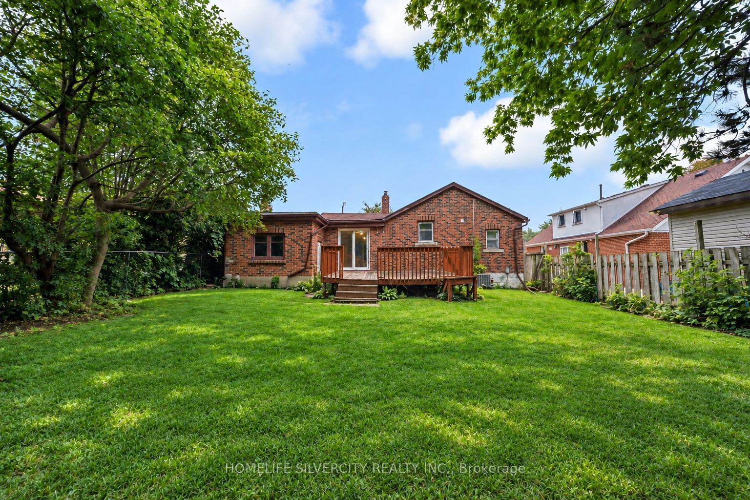 30 Woodward Avenue Property Photo 16