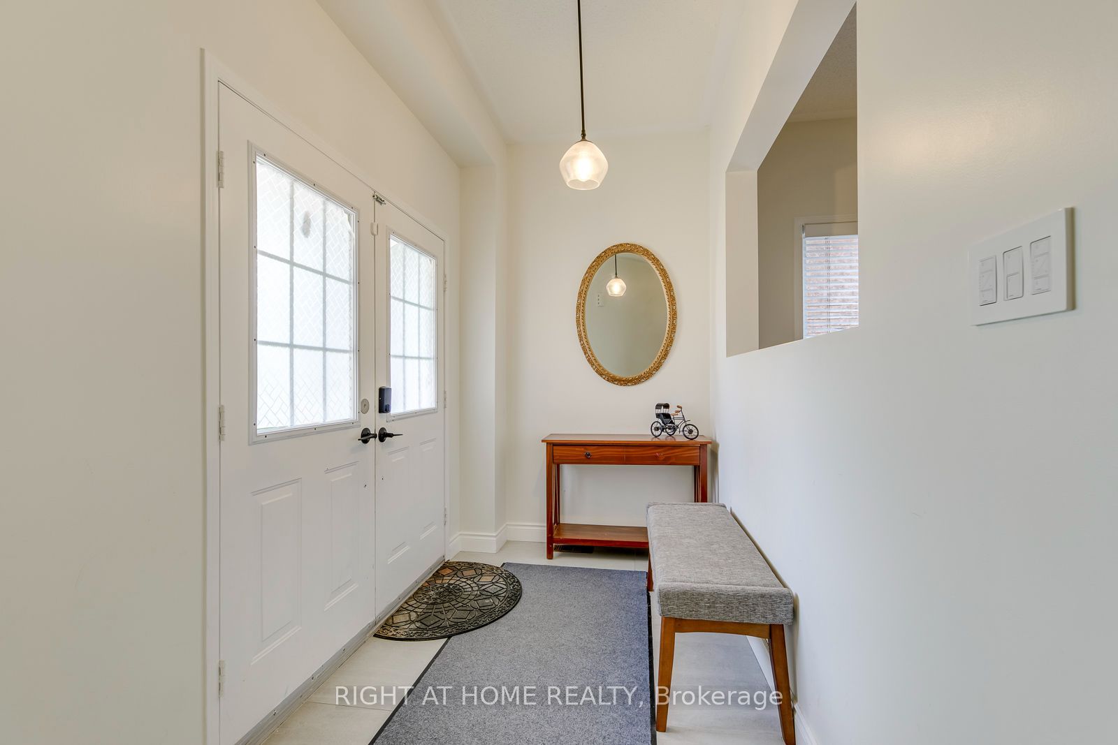 2244 Overfield Road Property Photo 3