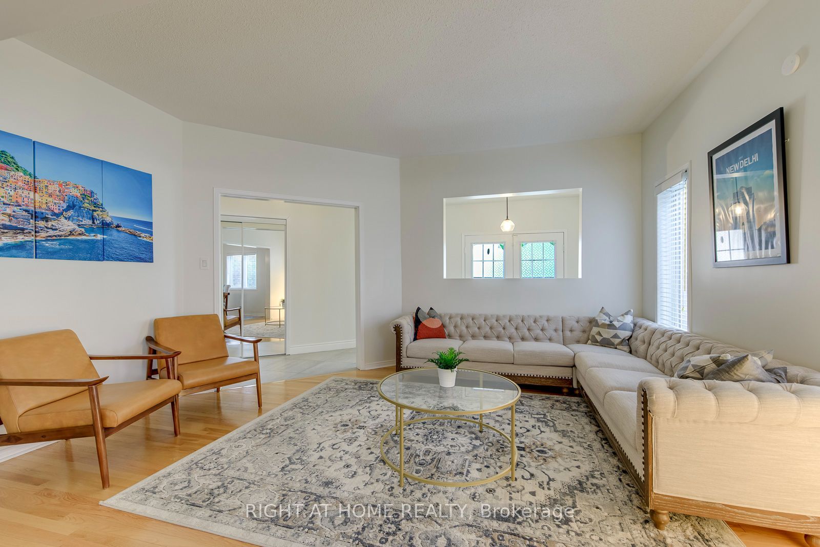 2244 Overfield Road Property Photo 6