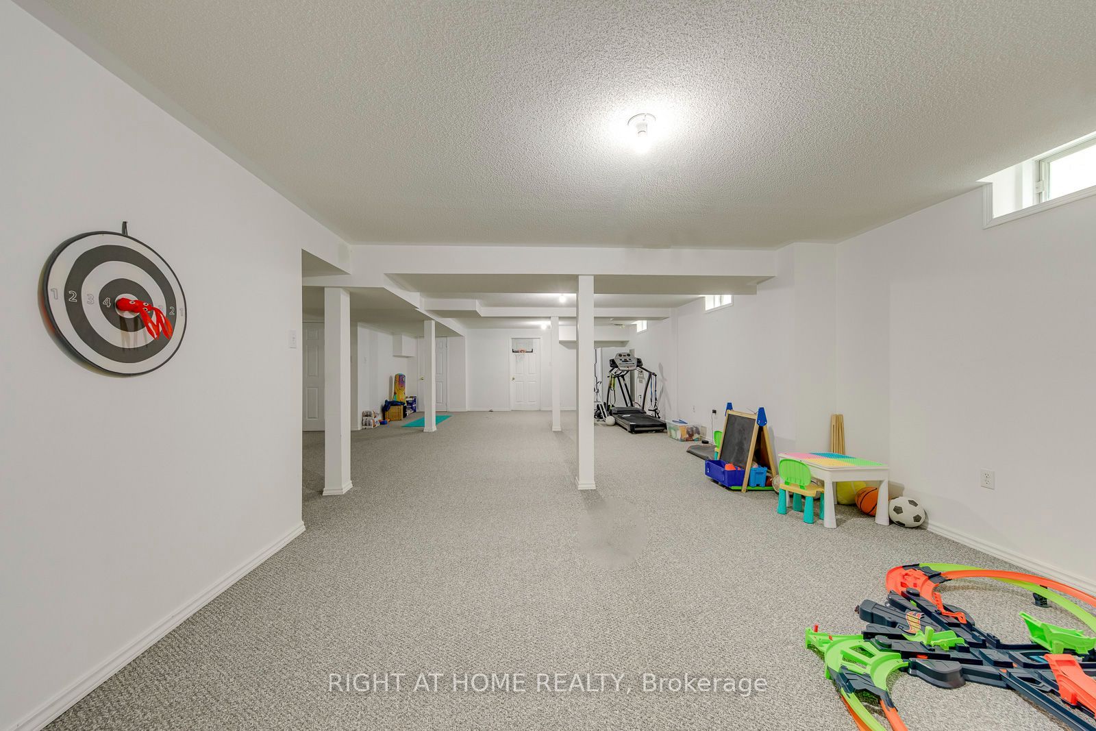 2244 Overfield Road Property Photo 34