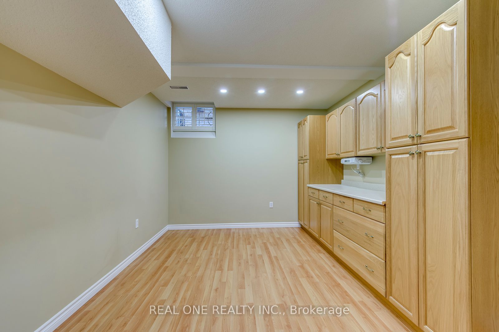 1206 Lindenrock Drive Property Photo 44