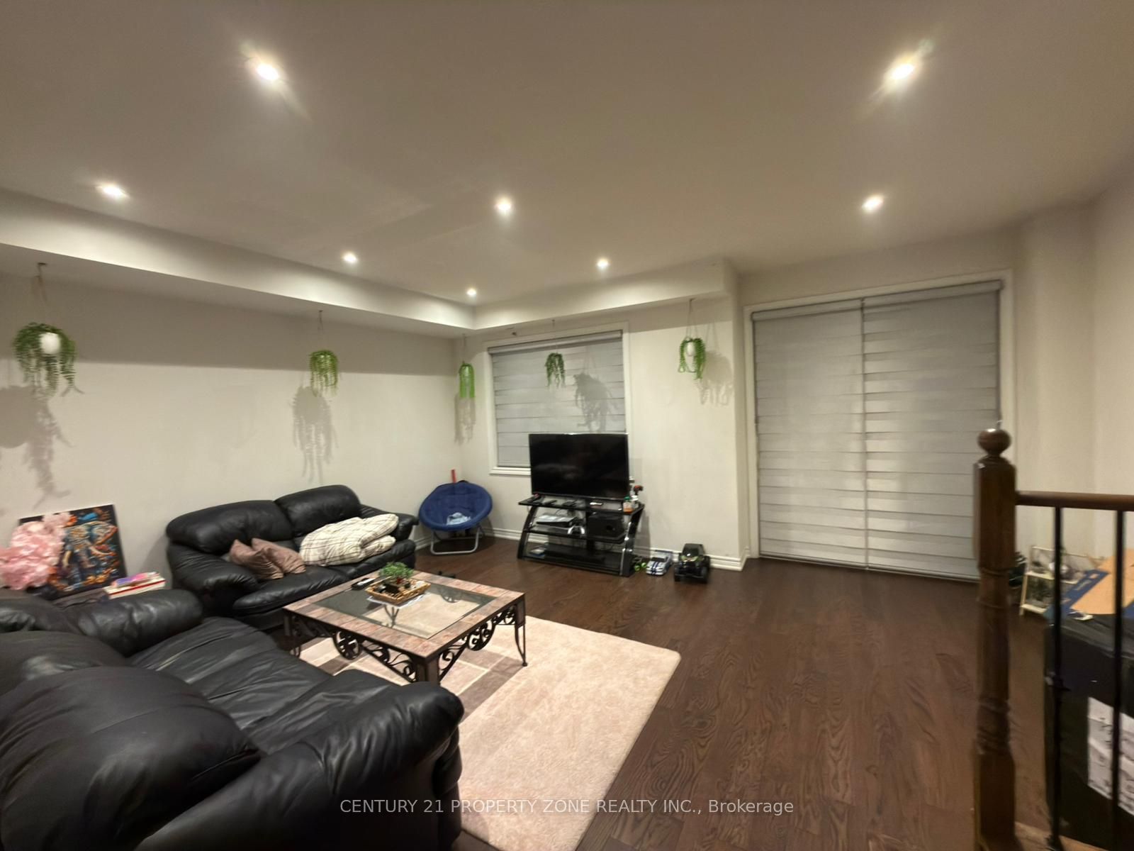 31 Hashmi Place Main/upper Property Photo 9