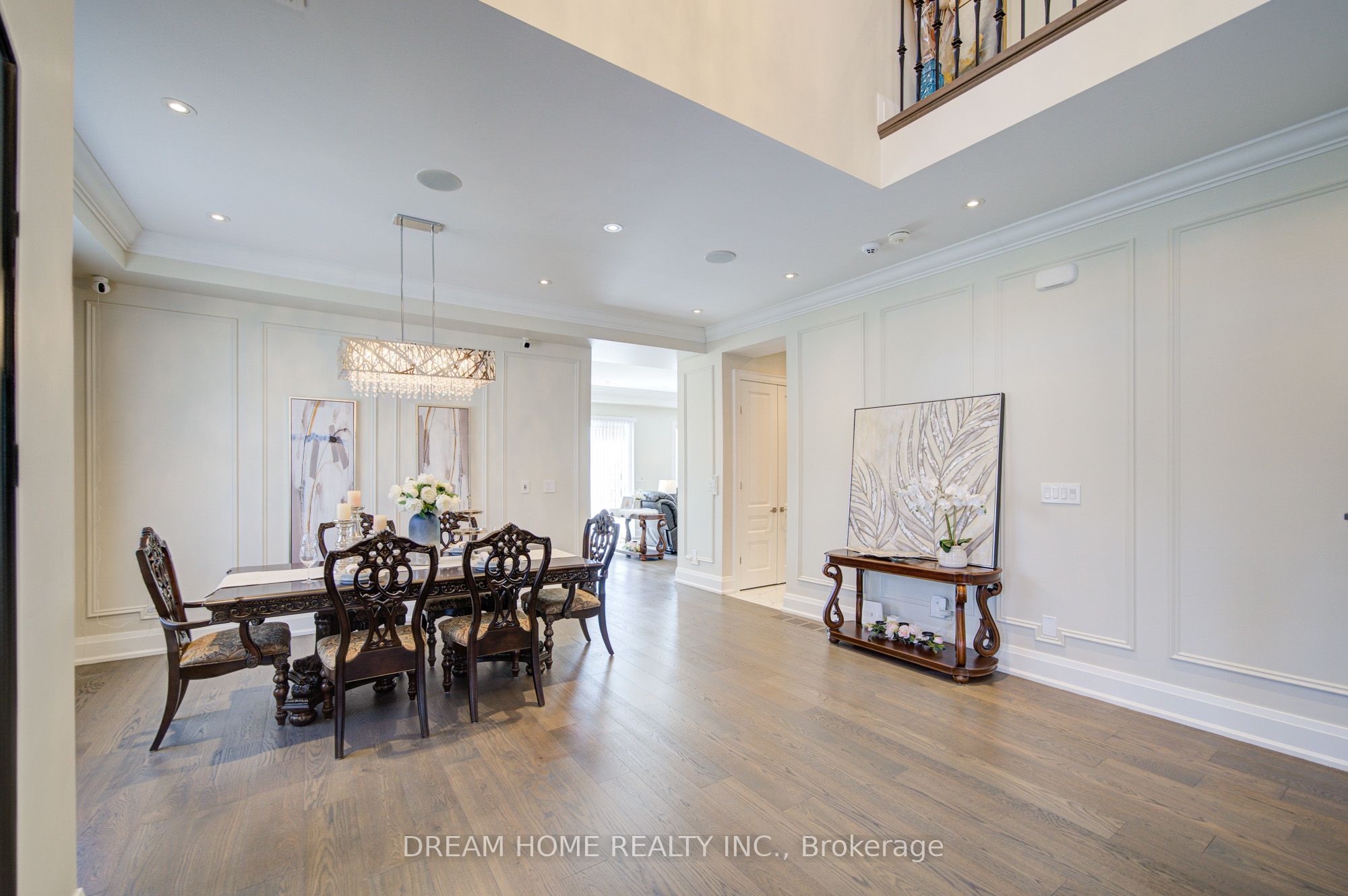 476 Tennyson Drive Property Photo 12