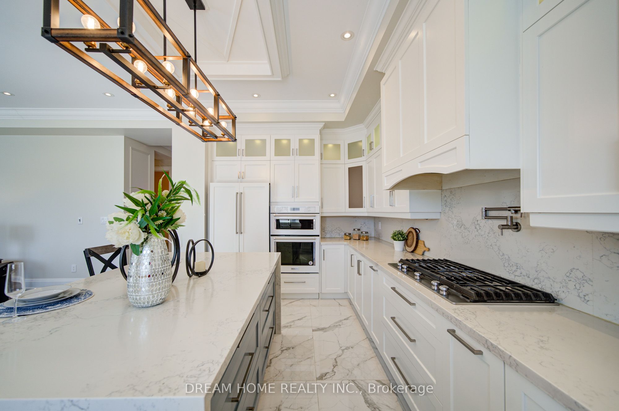 476 Tennyson Drive Property Photo 18