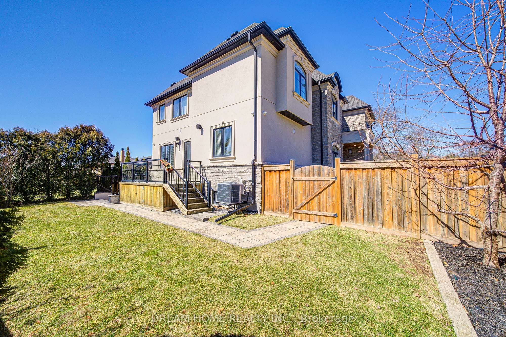 476 Tennyson Drive Property Photo 44