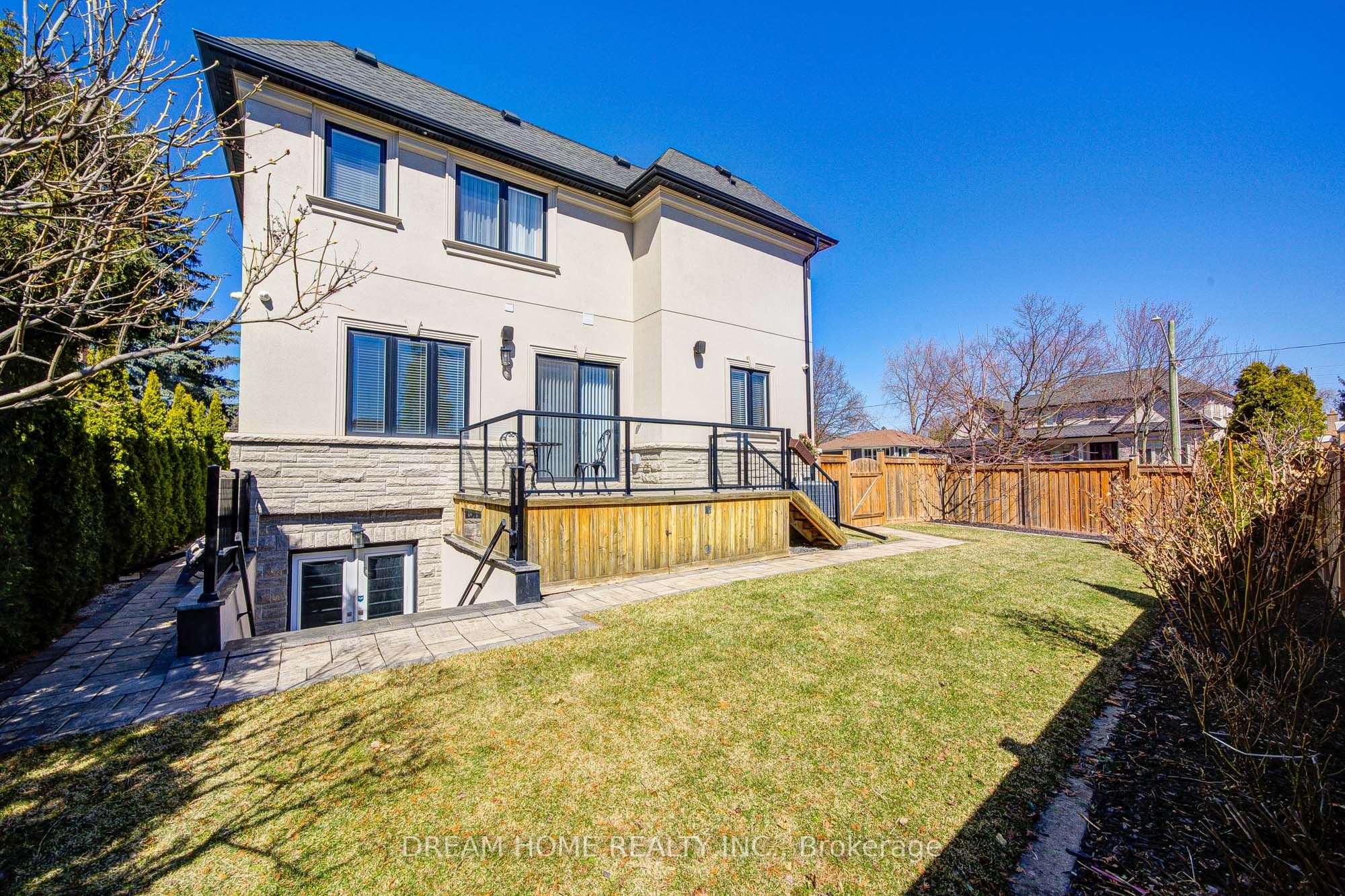 476 Tennyson Drive Property Photo 48