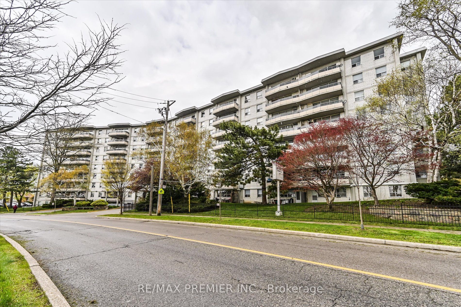 80 Grandravine Drive 716 Property Photo 1