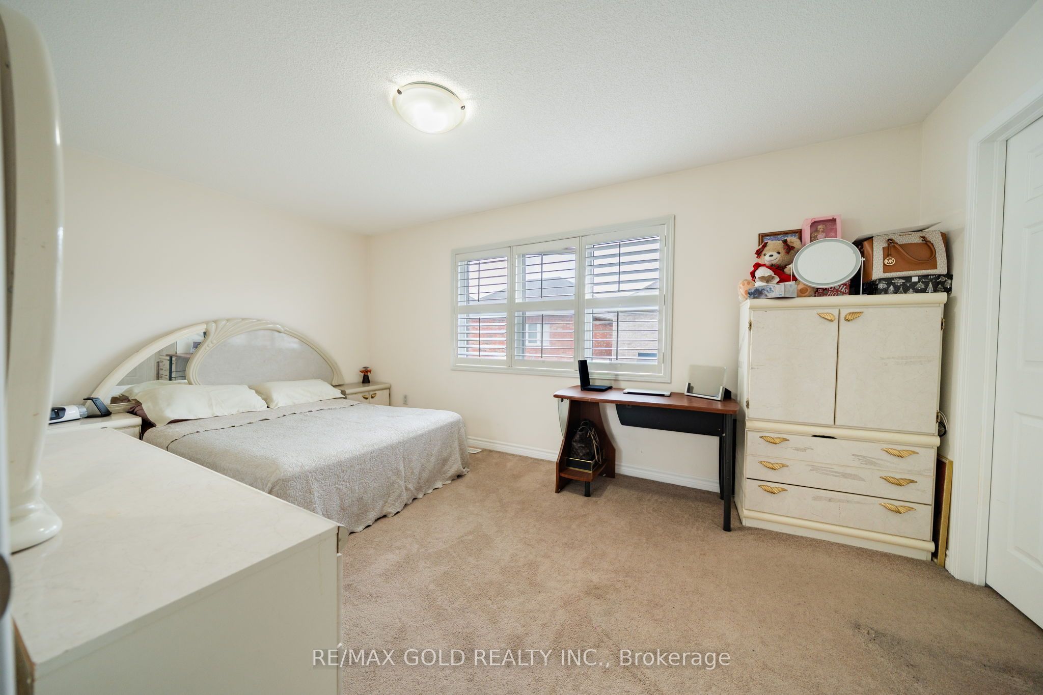 1552 Gainer Crescent Property Photo 21