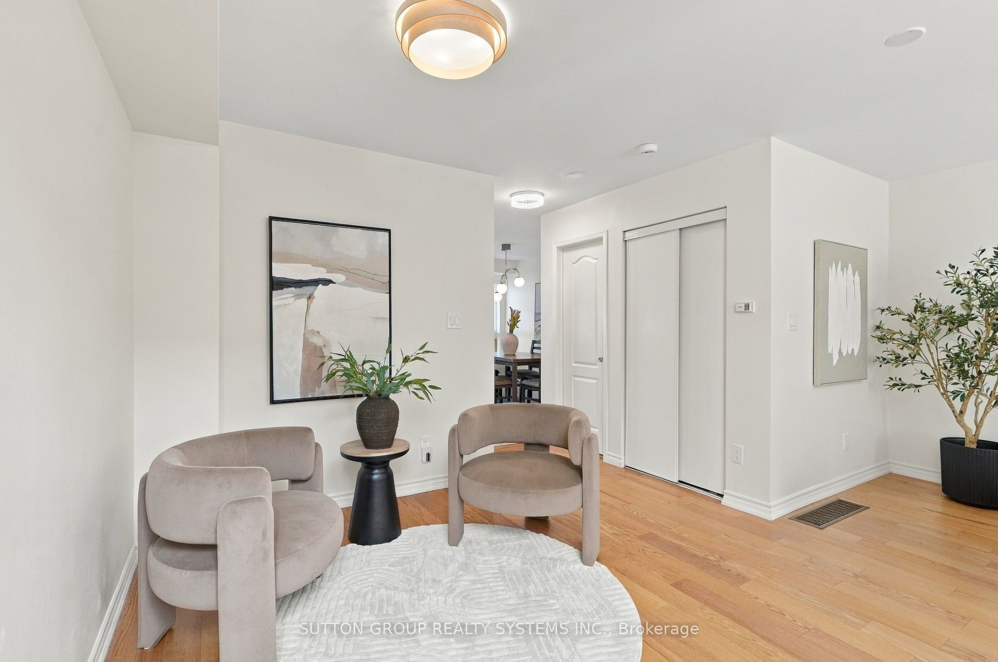 120 Tarragona Boulevard Property Photo 3
