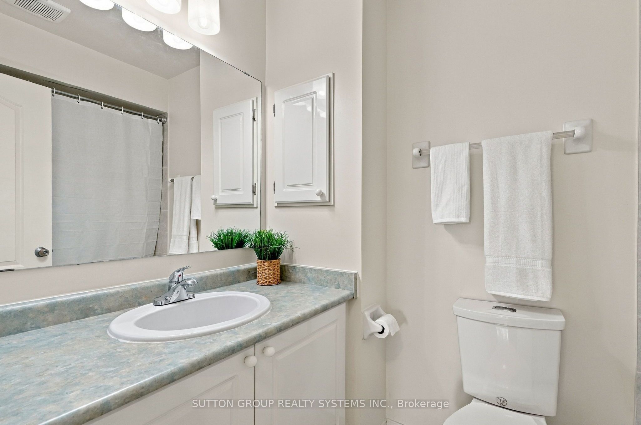 120 Tarragona Boulevard Property Photo 24