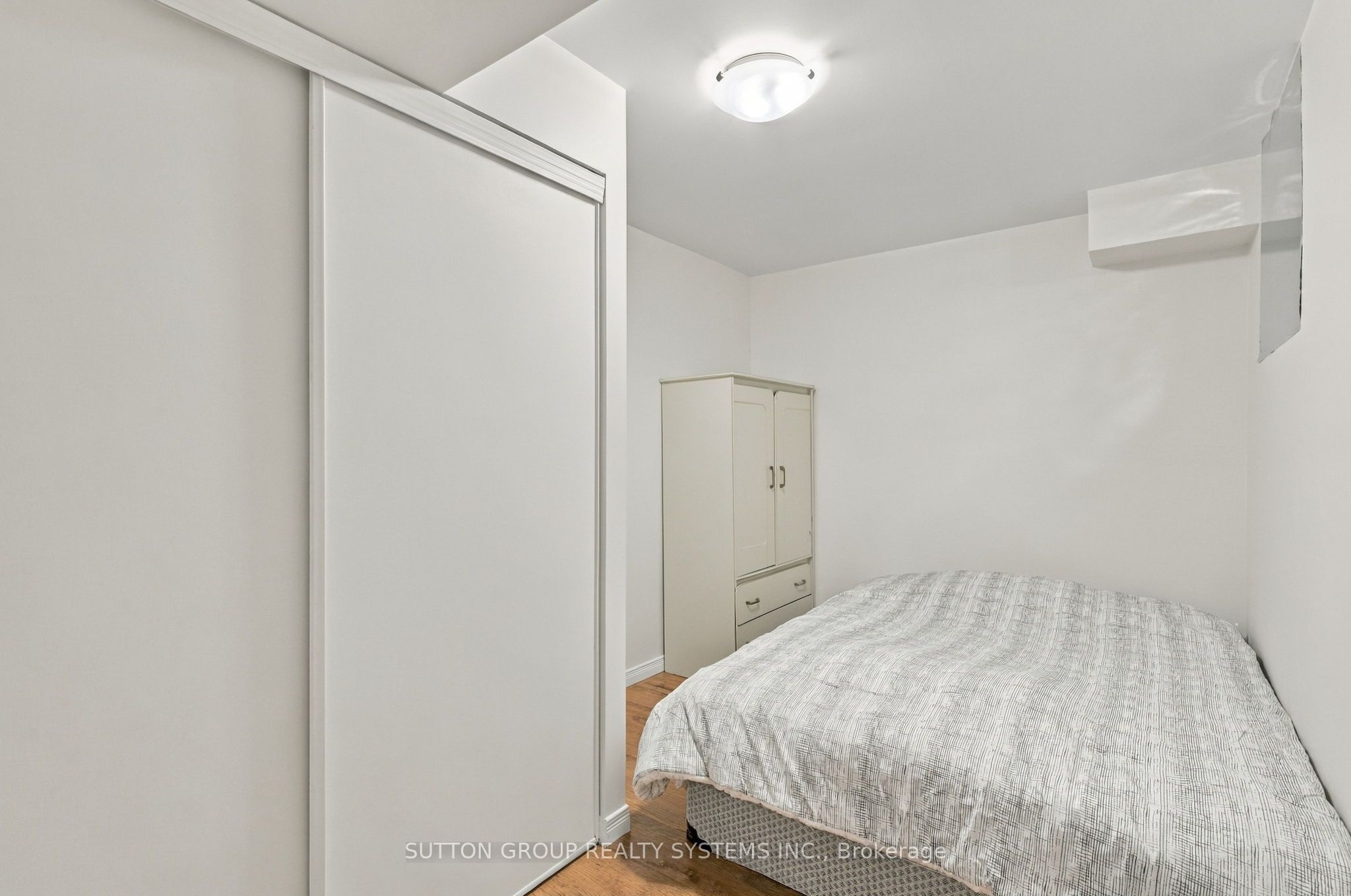 120 Tarragona Boulevard Property Photo 38