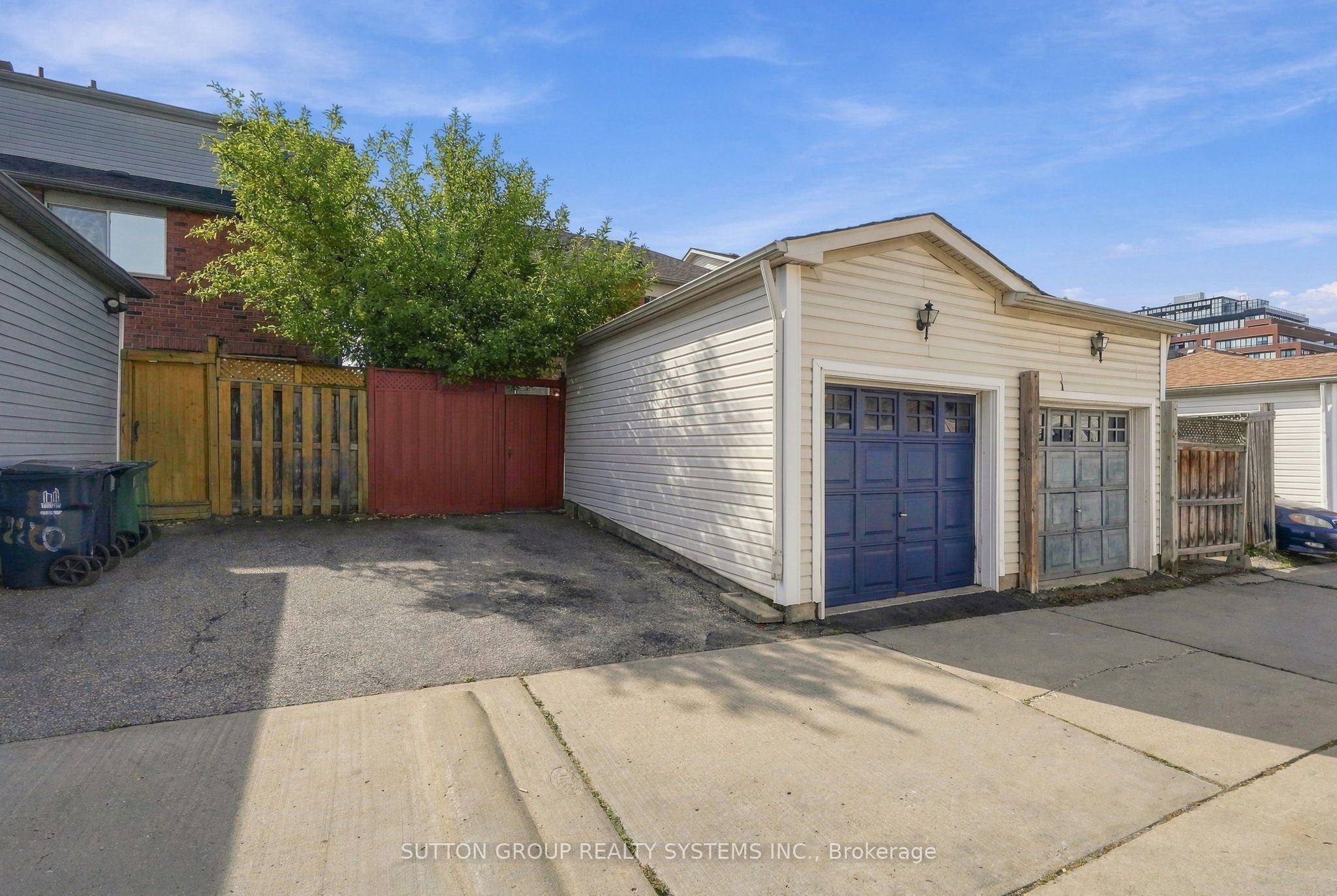 120 Tarragona Boulevard Property Photo 45