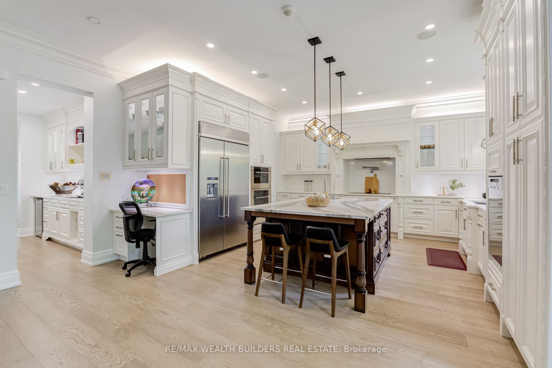 45 Shorewood Place Property Photo 14