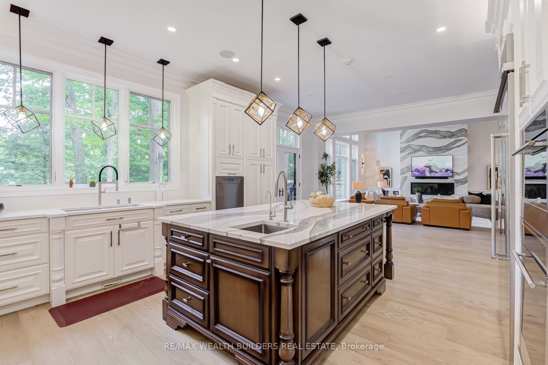 45 Shorewood Place Property Photo 15