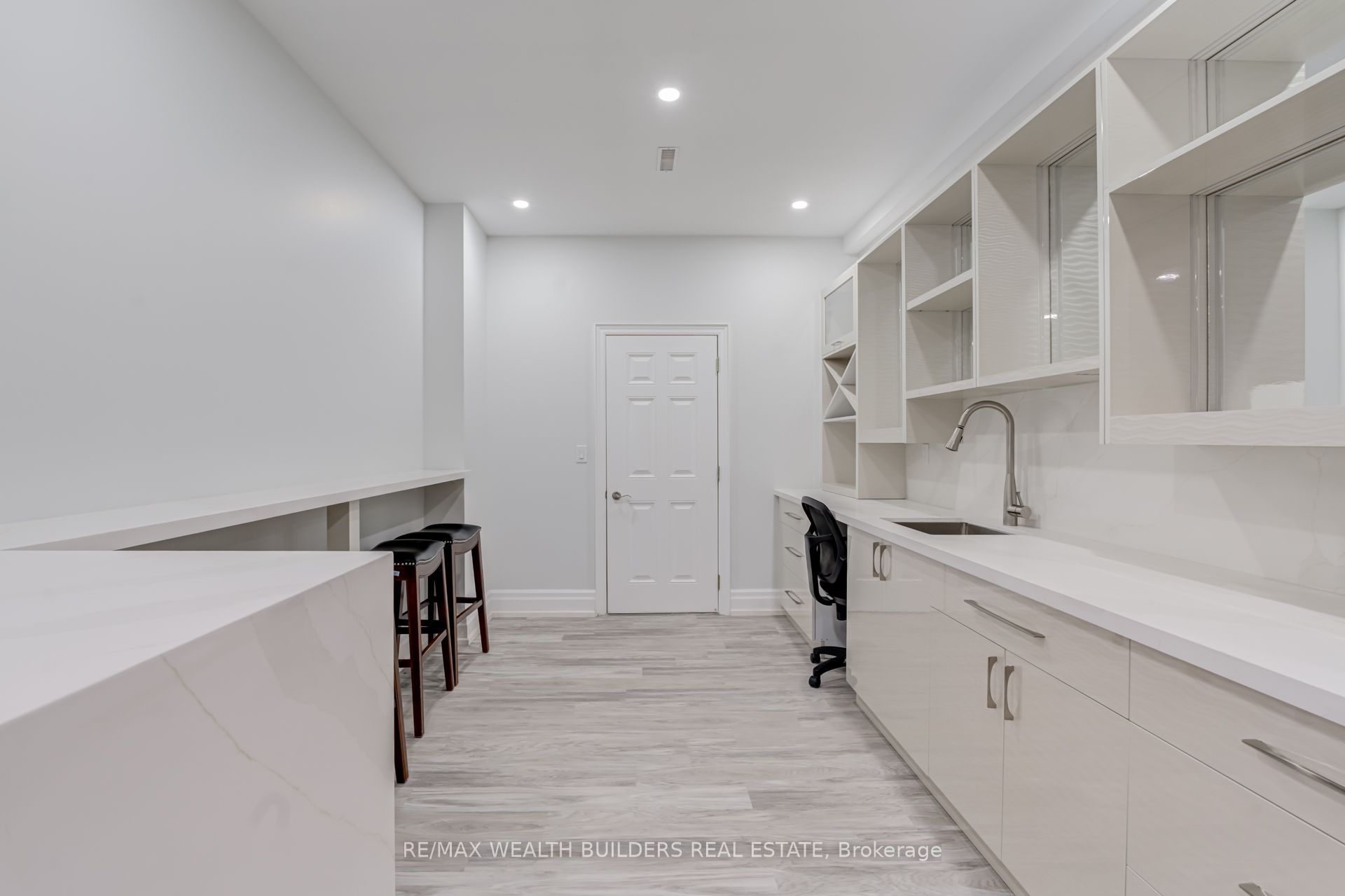 45 Shorewood Place Property Photo 39