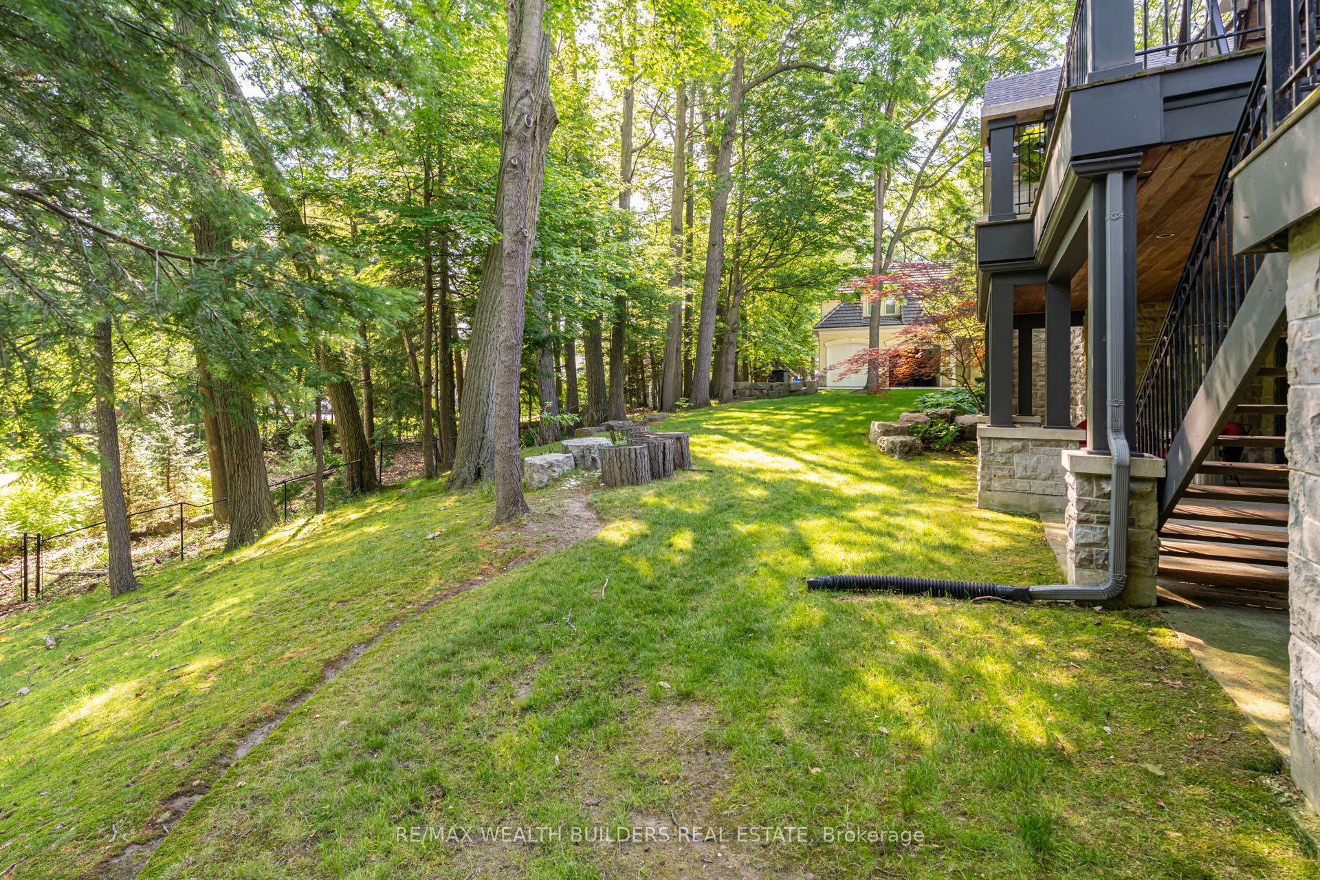 45 Shorewood Place Property Photo 47