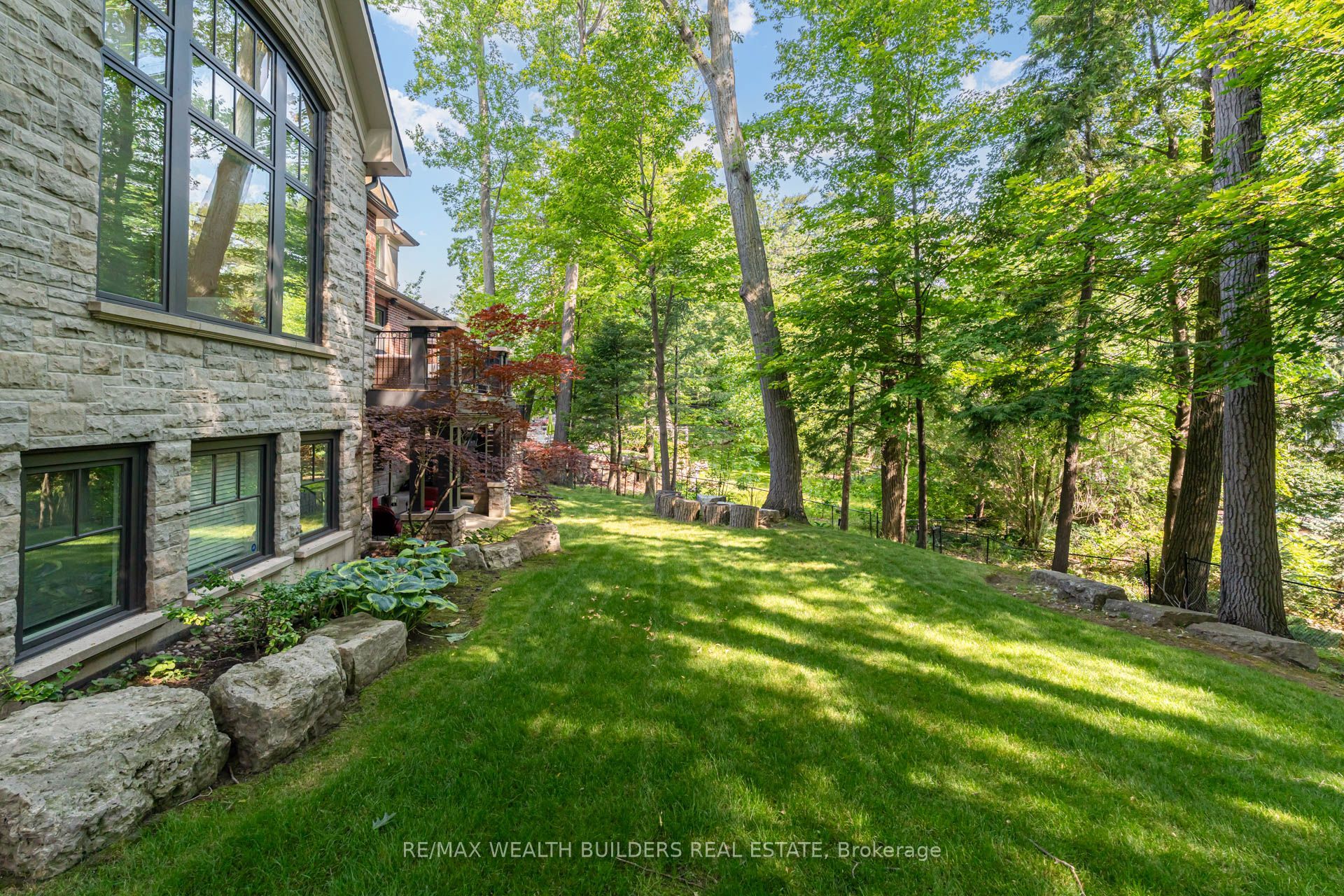 45 Shorewood Place Property Photo 48