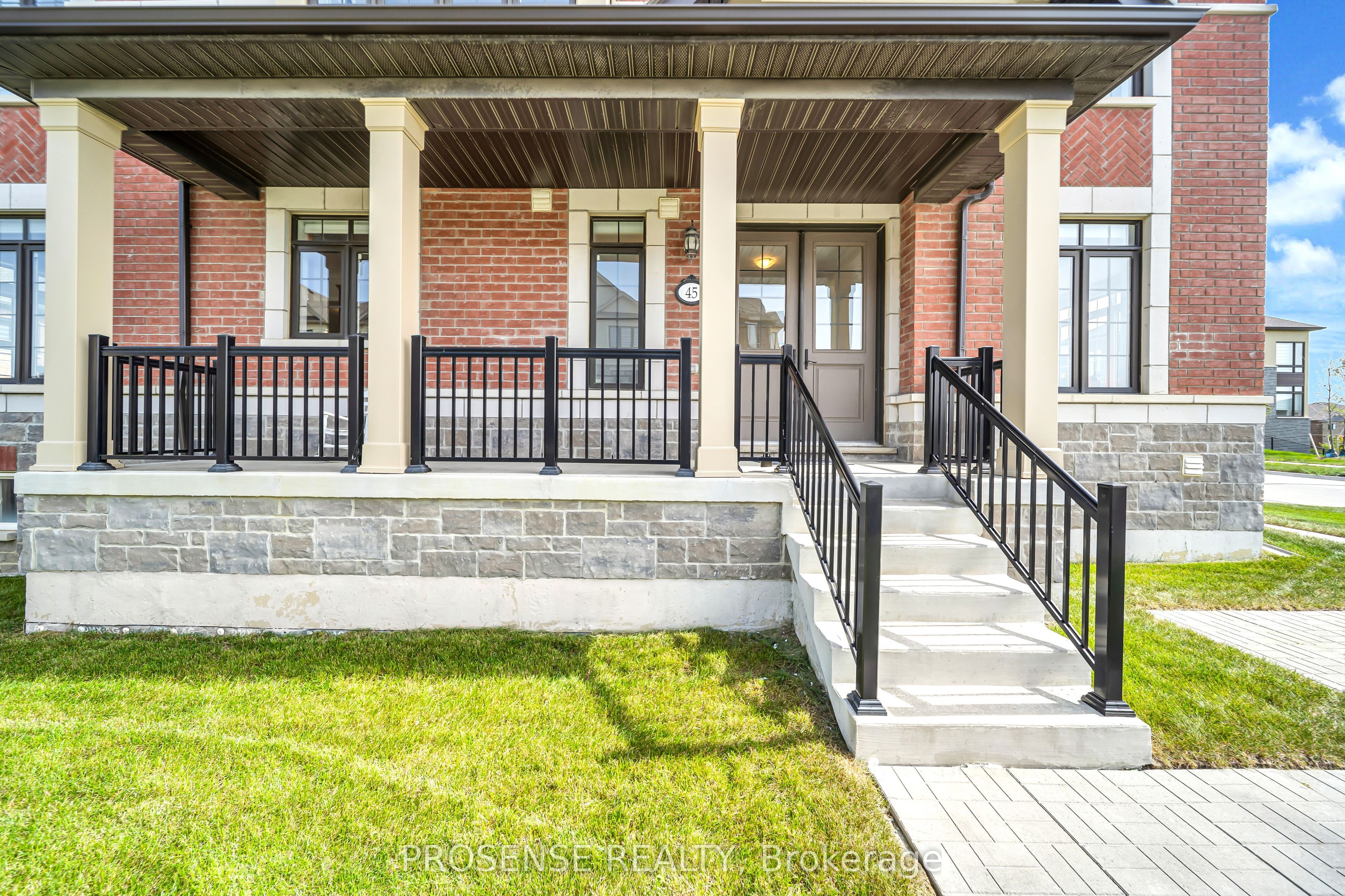 45 Keyworth Crescent Property Photo 5