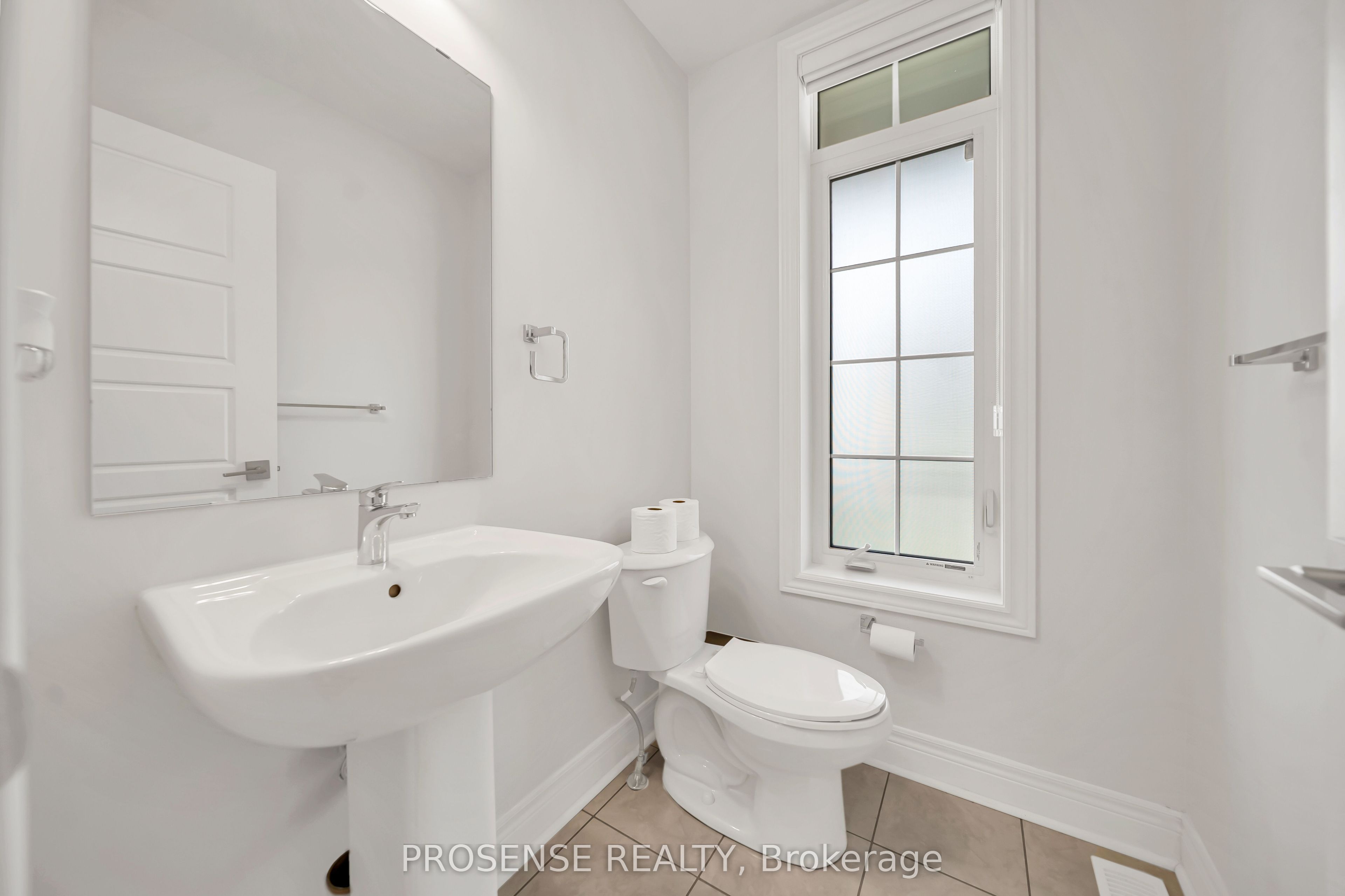45 Keyworth Crescent Property Photo 11