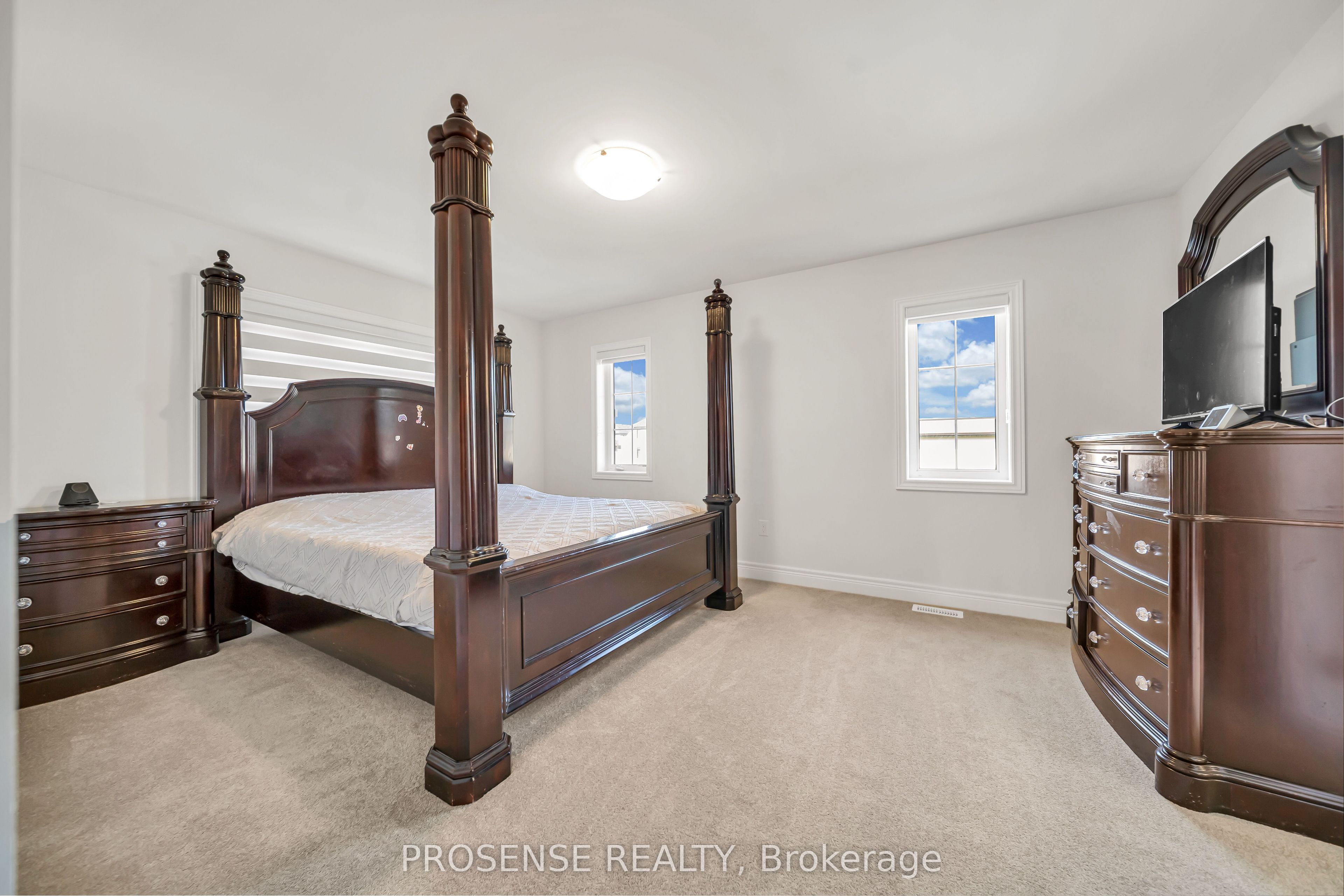 45 Keyworth Crescent Property Photo 27