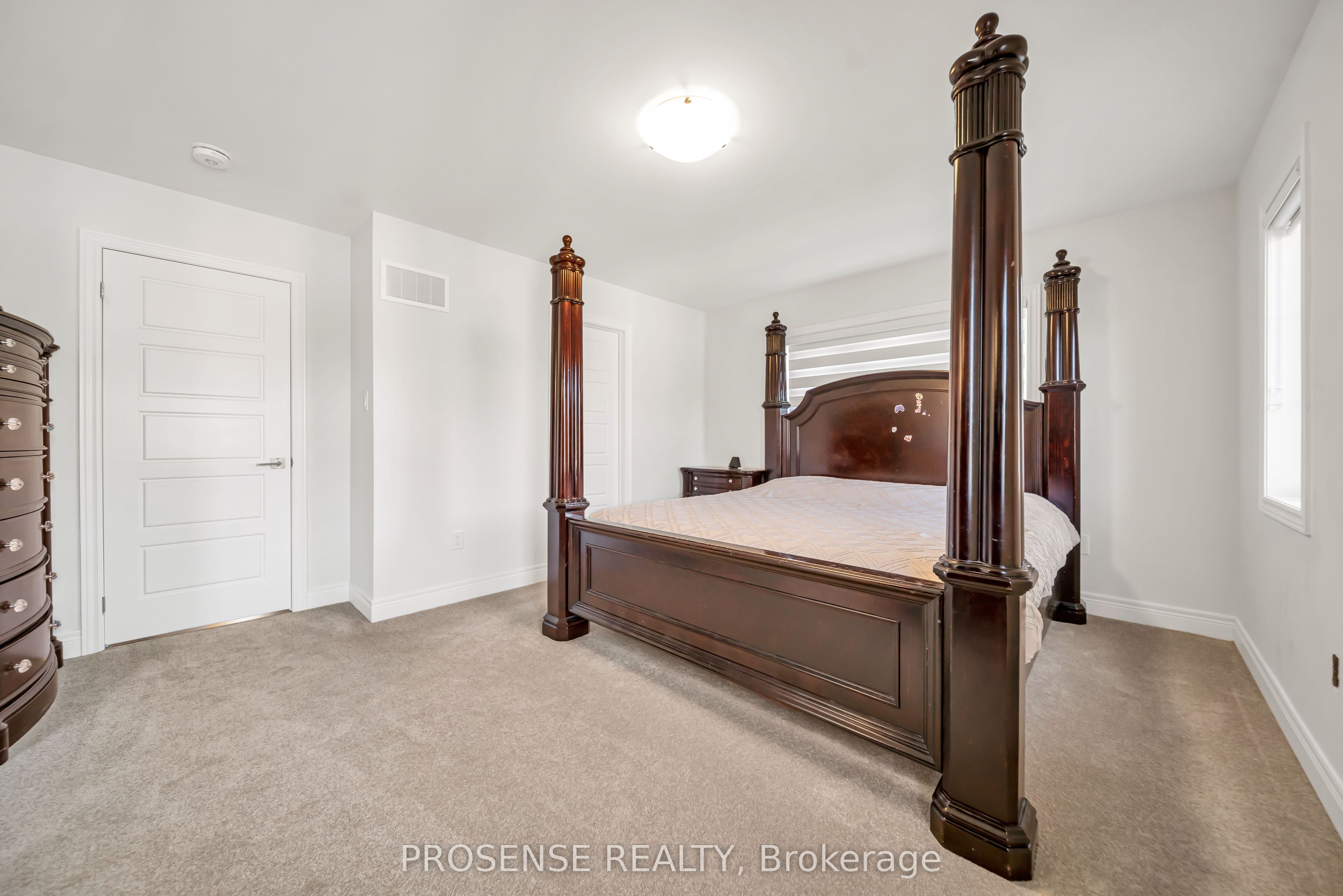45 Keyworth Crescent Property Photo 28