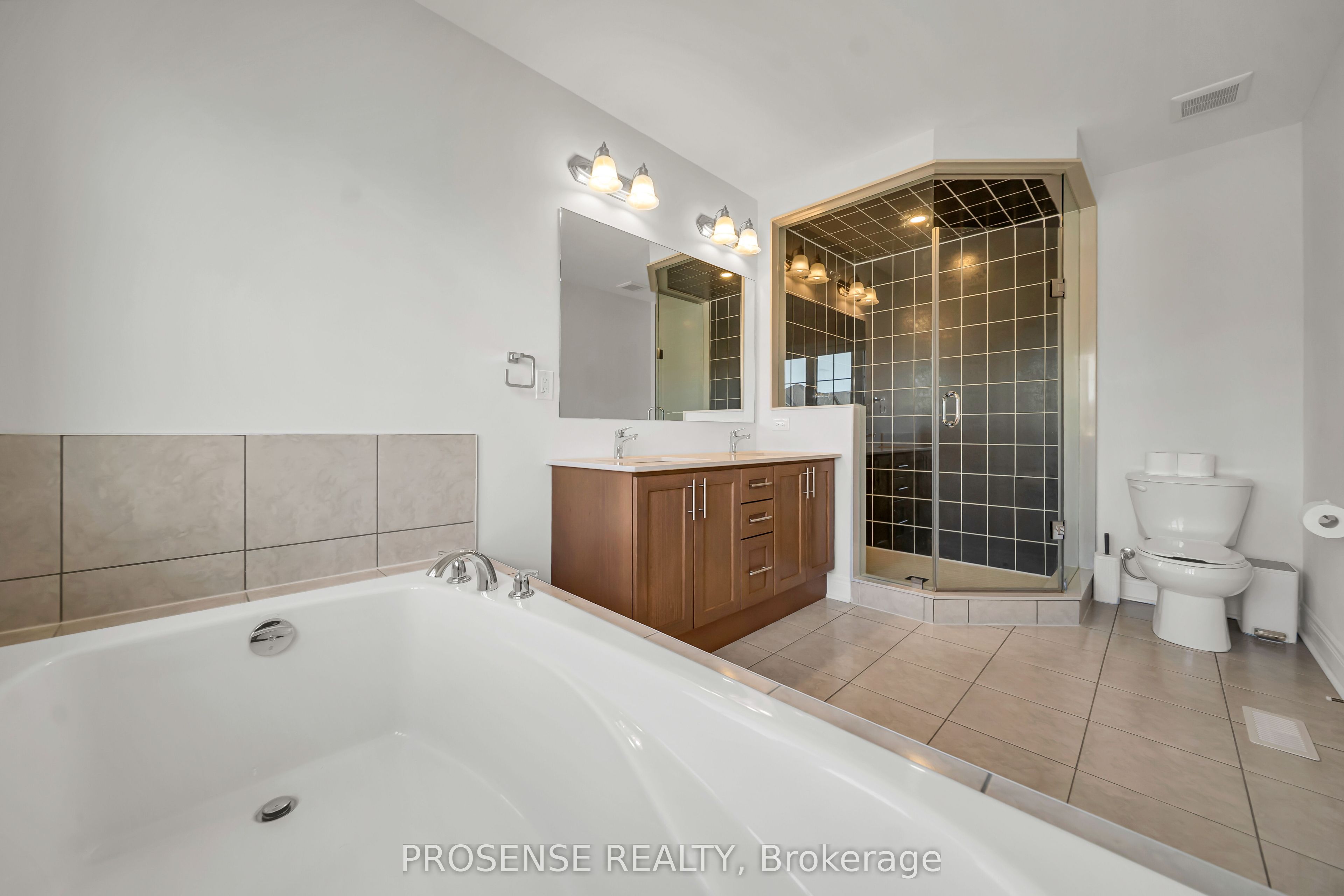45 Keyworth Crescent Property Photo 31