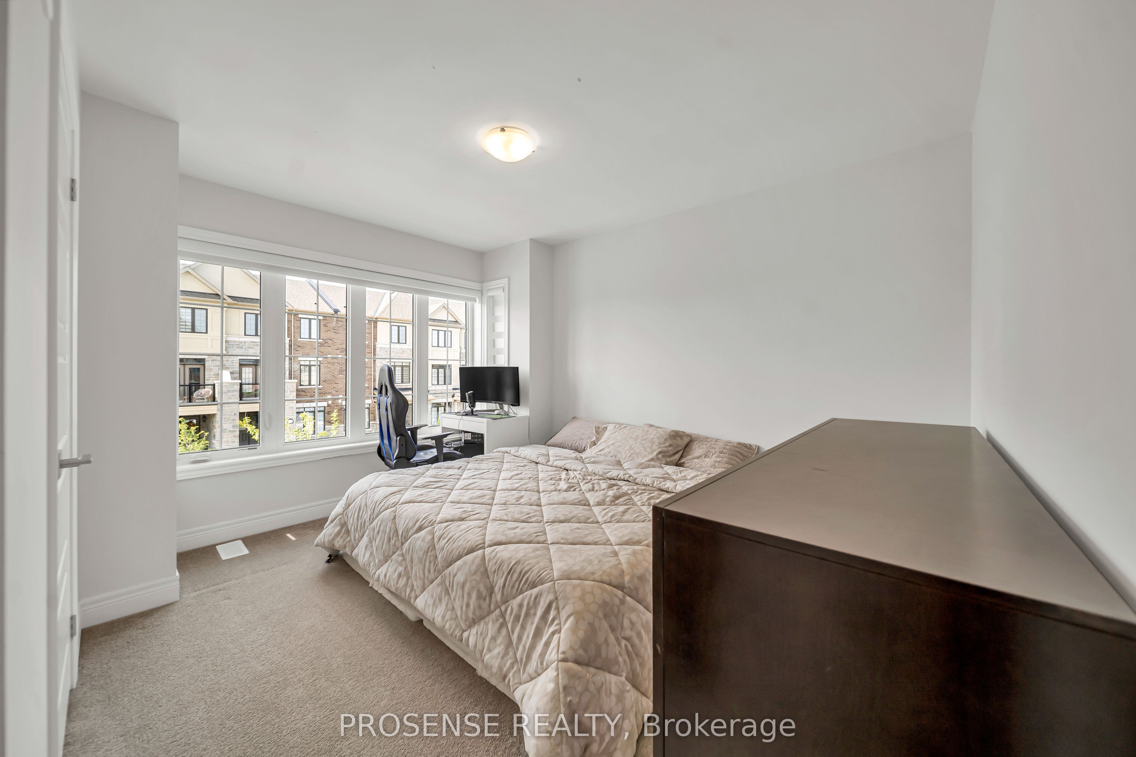 45 Keyworth Crescent Property Photo 33