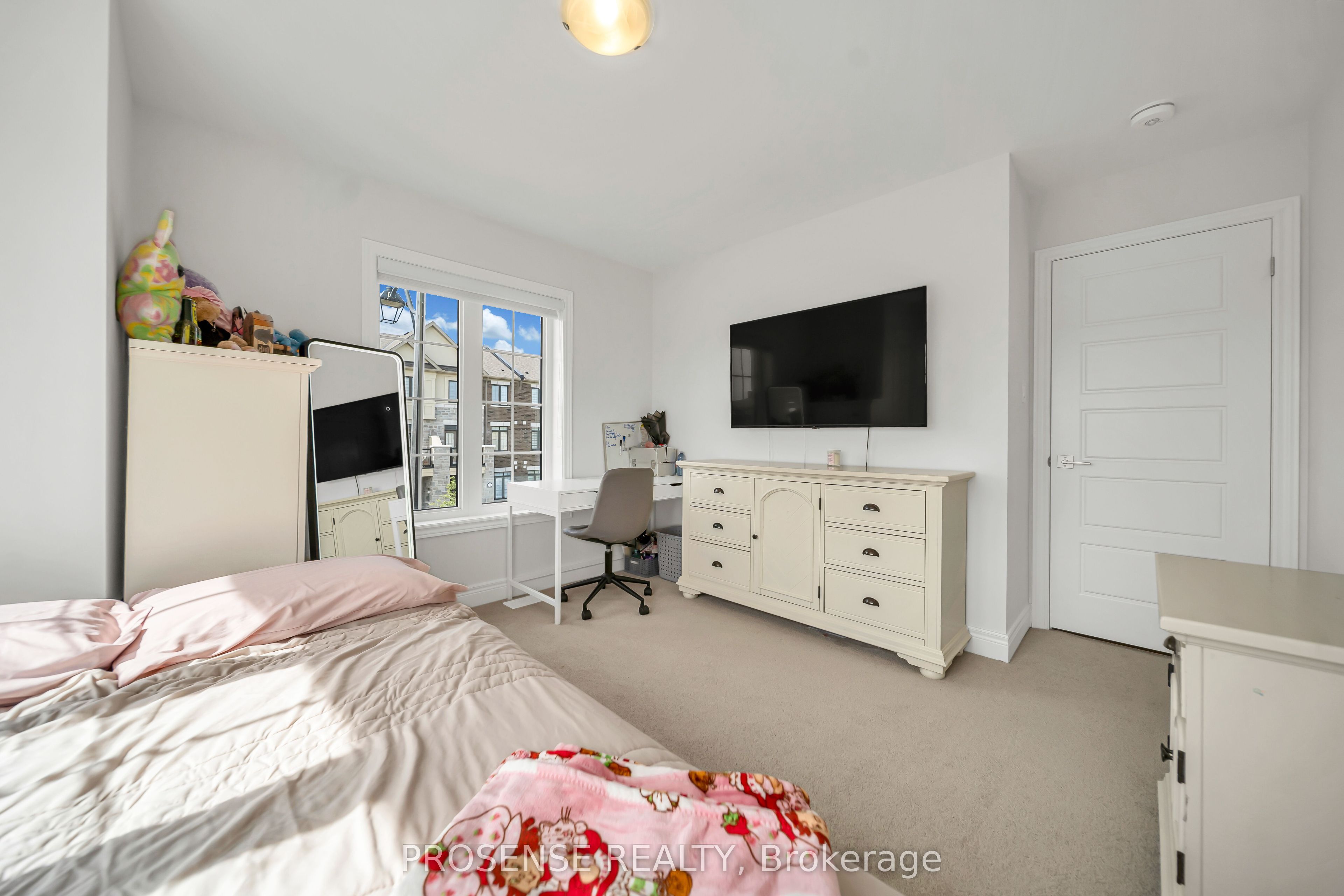 45 Keyworth Crescent Property Photo 40