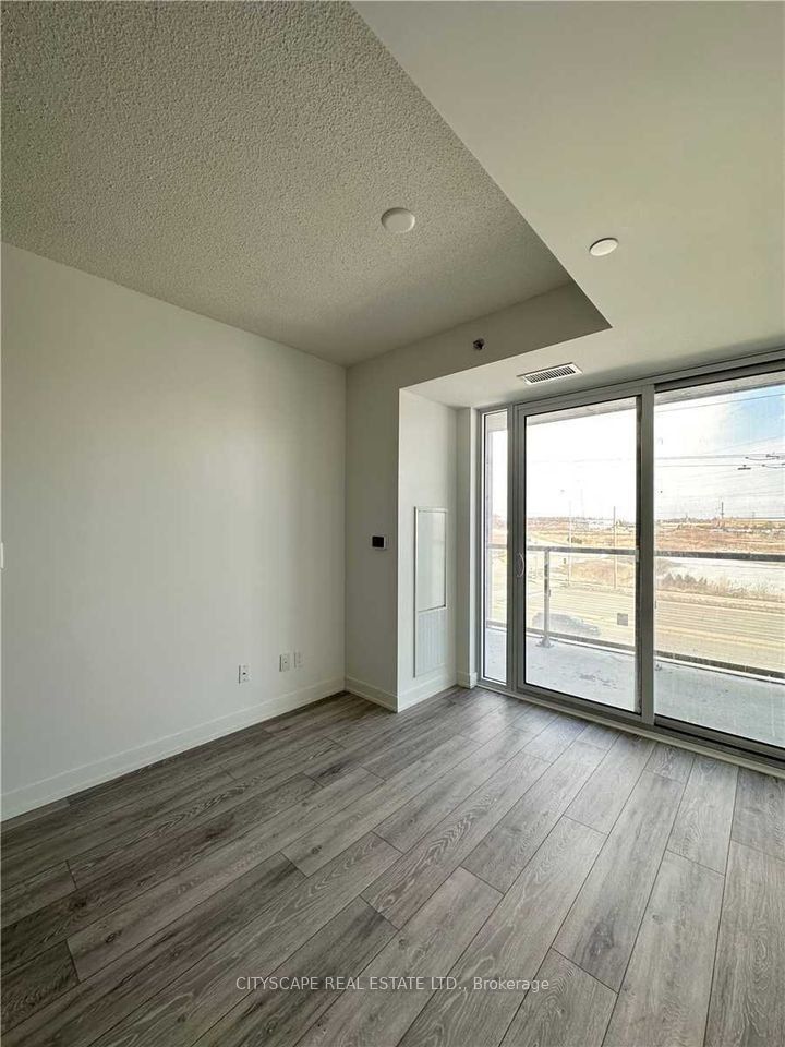3200 Dakota Common Court B203 Property Photo 6