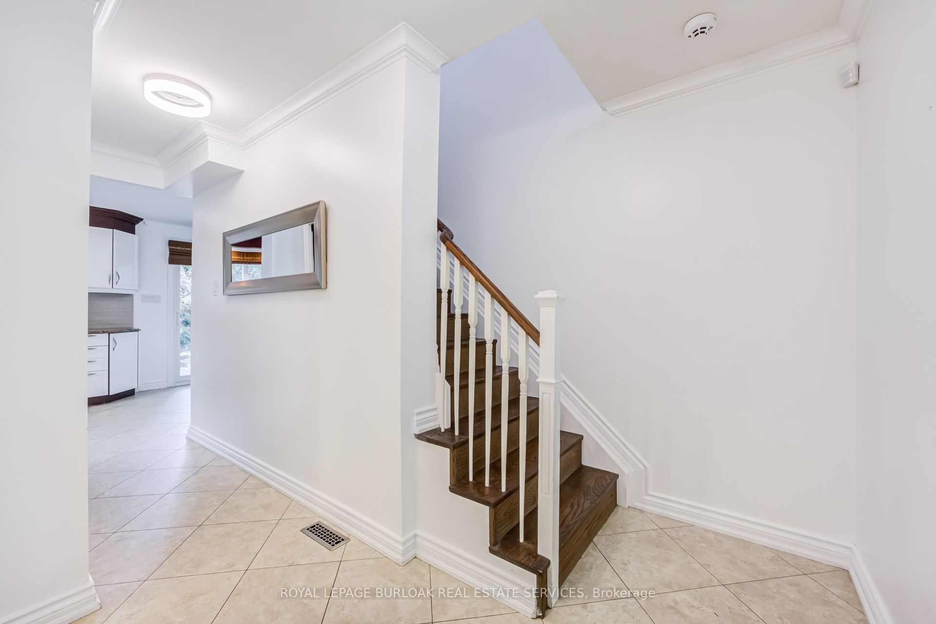 3148 Terraview Court Property Photo 4
