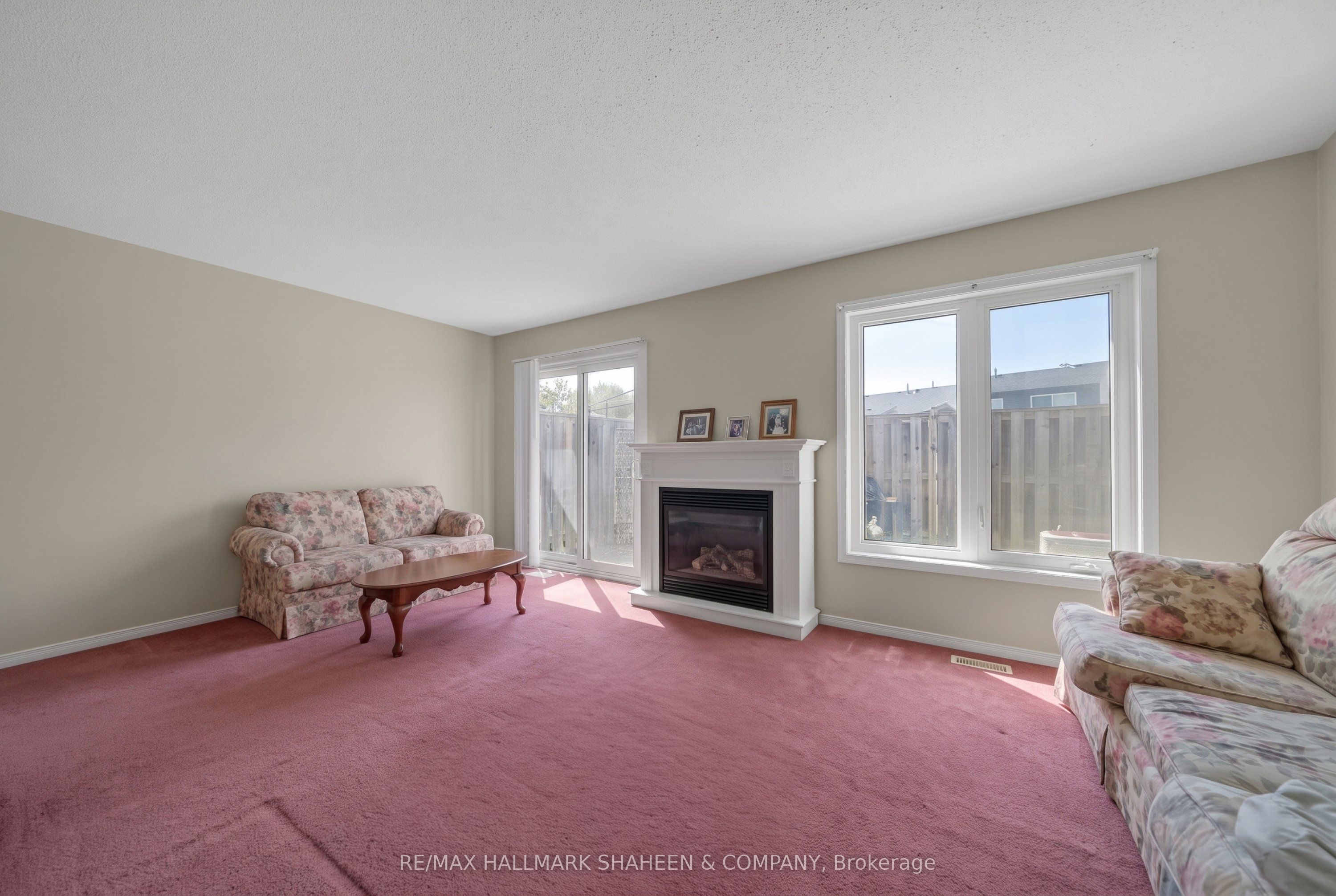2238 Upper Middle Road 4 Property Photo 14