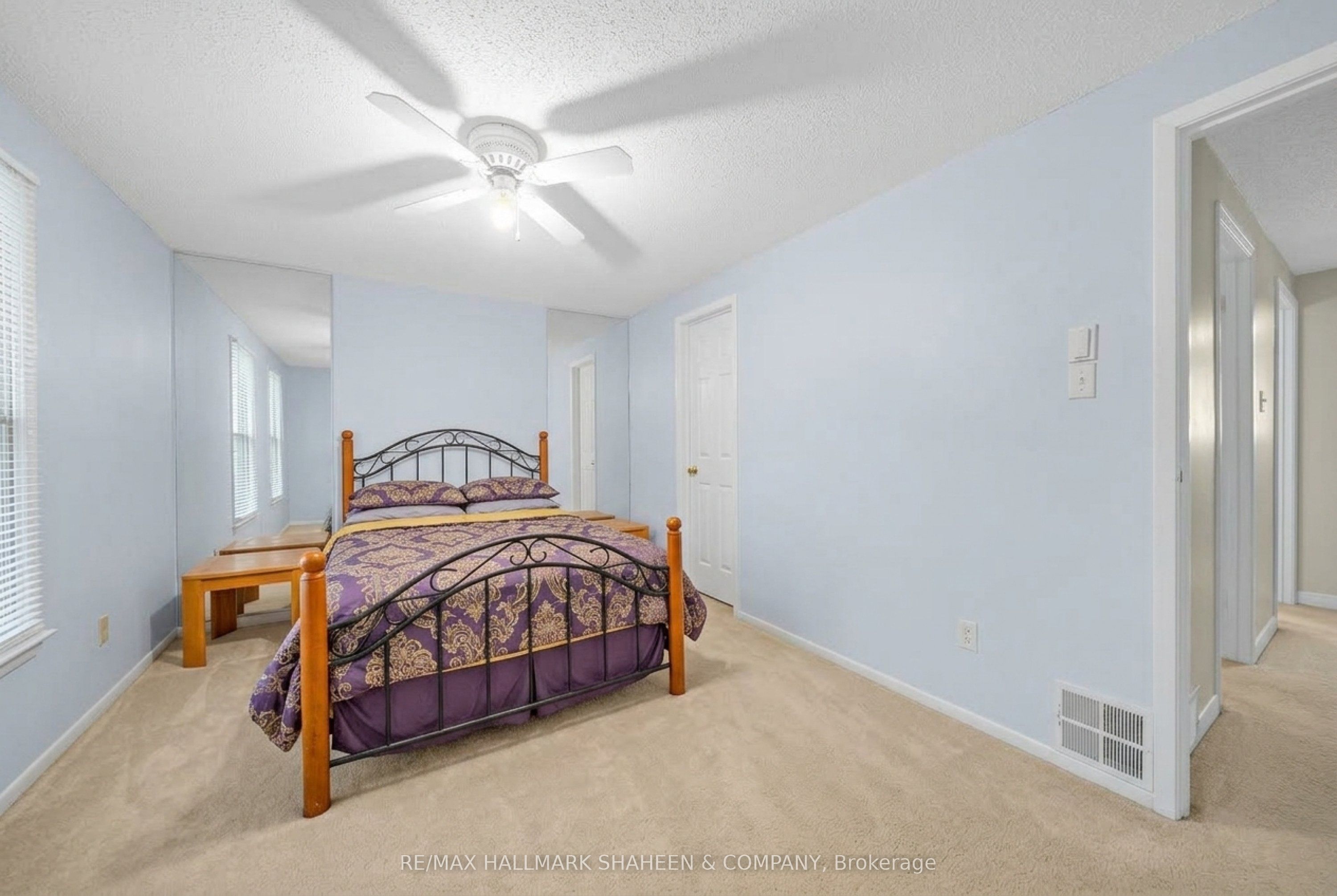 2238 Upper Middle Road 4 Property Photo 21
