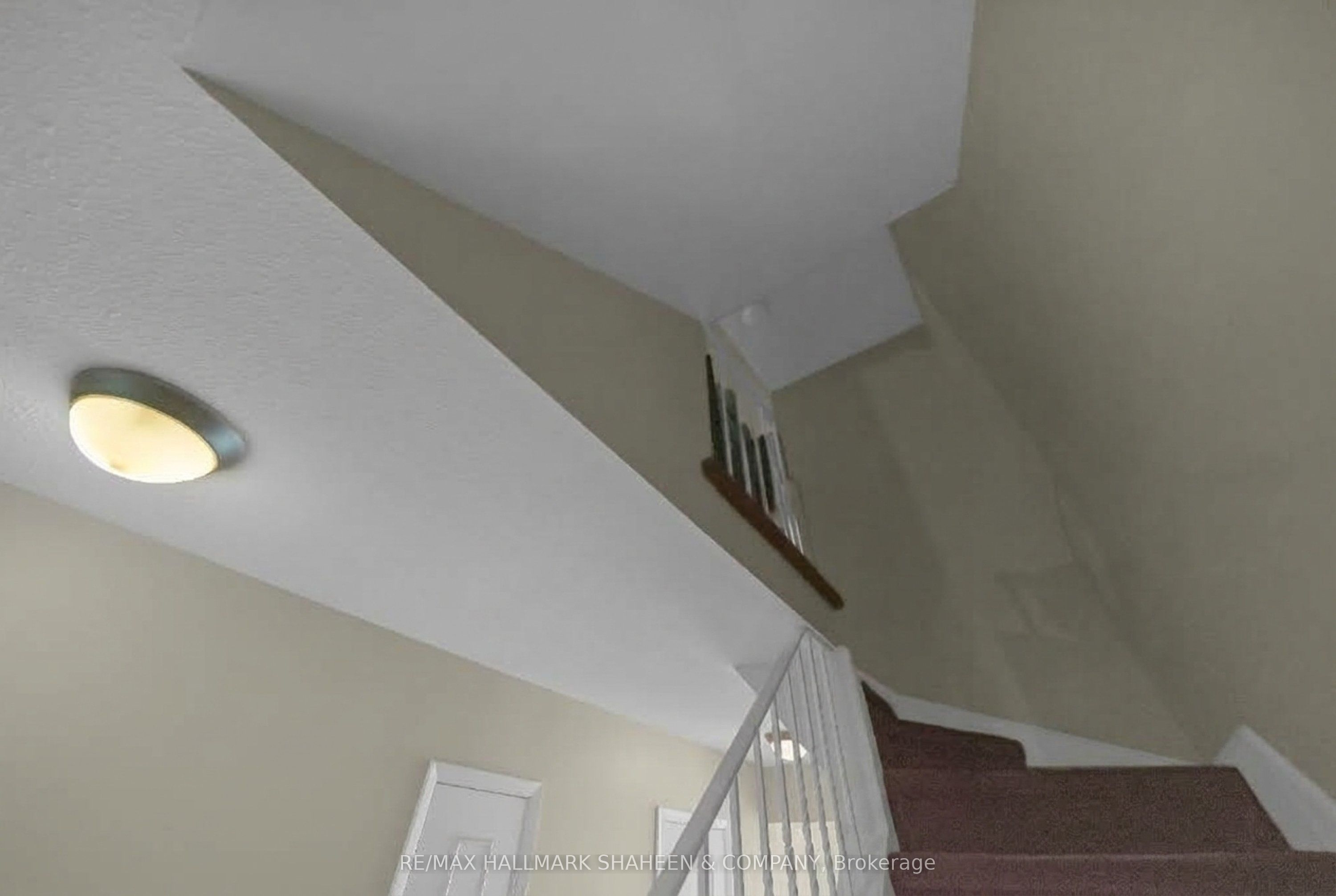 2238 Upper Middle Road 4 Property Photo 31