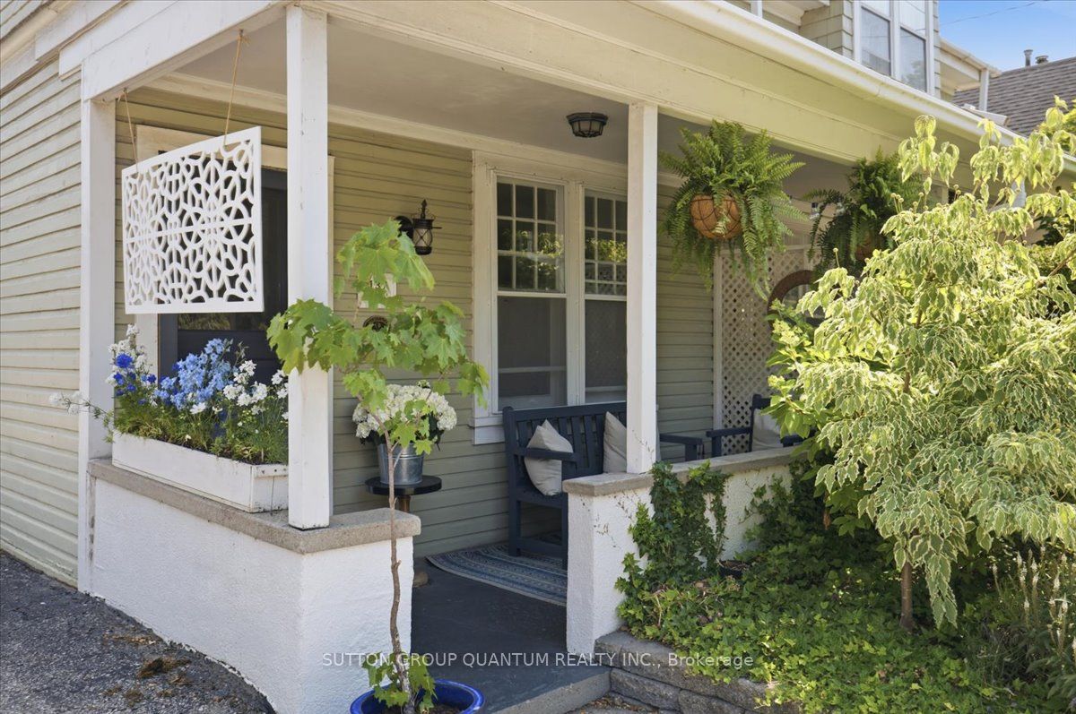 137 Chisholm Street Property Photo 4