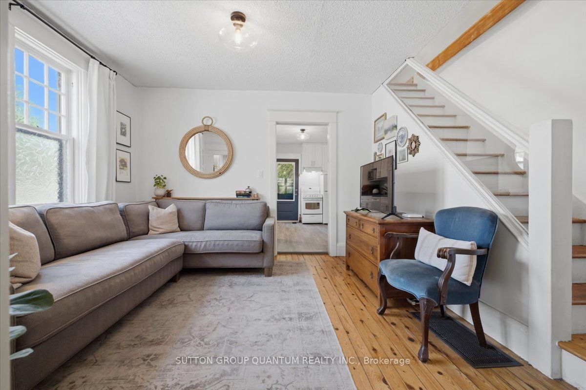 137 Chisholm Street Property Photo 13
