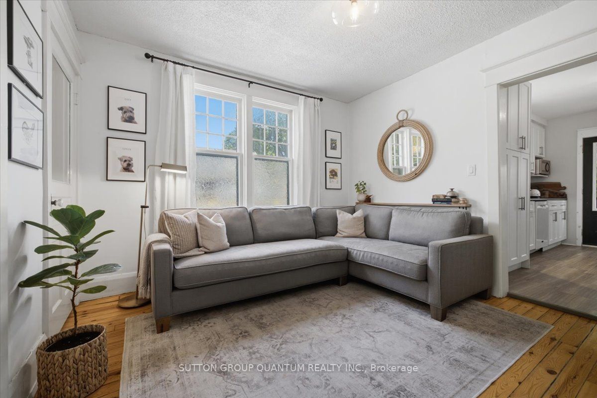 137 Chisholm Street Property Photo 14