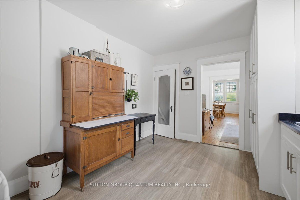 137 Chisholm Street Property Photo 22